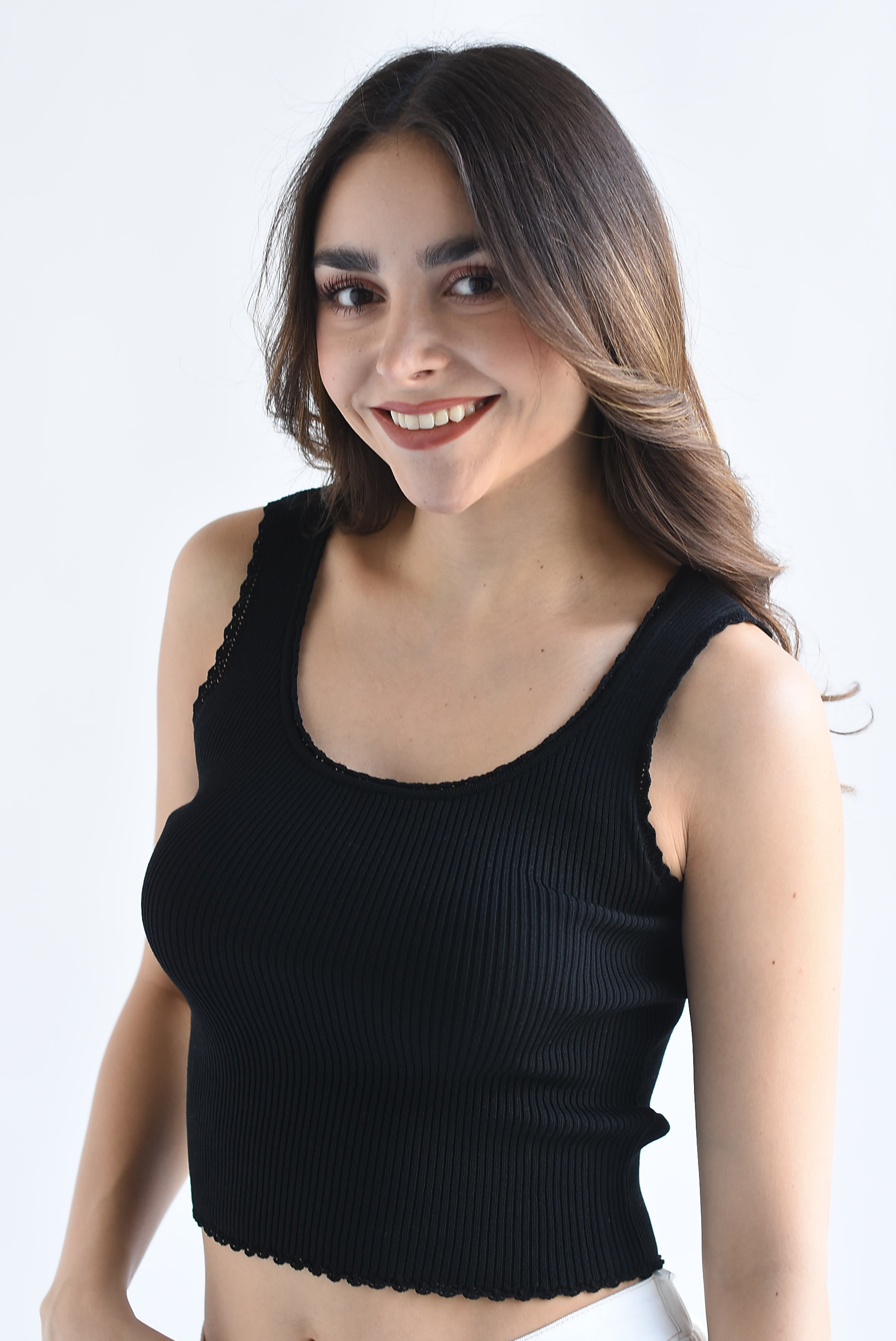 Blusa punto acanalado filos encaje Negro