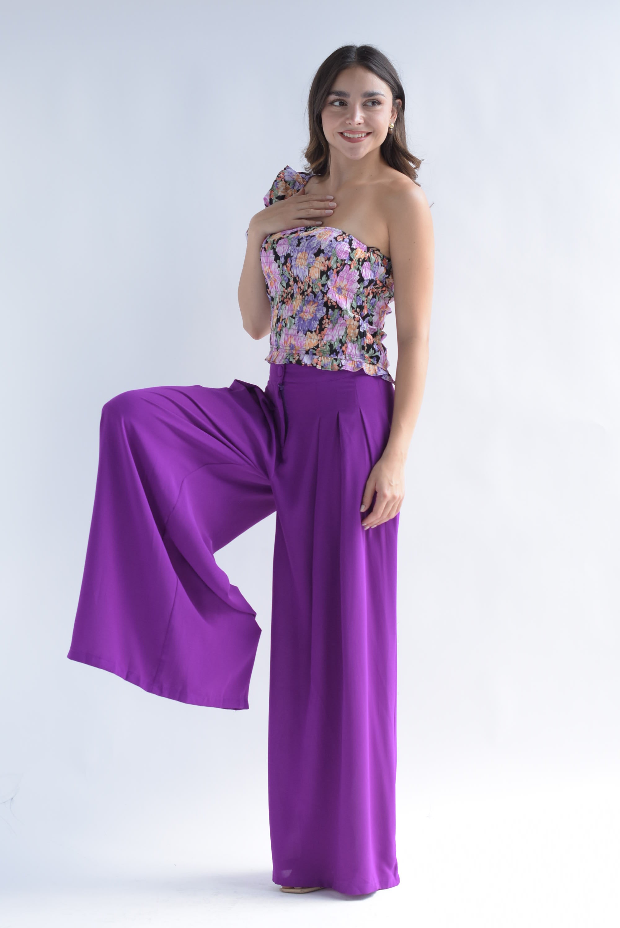Pantalón súper wide pinzas Morado