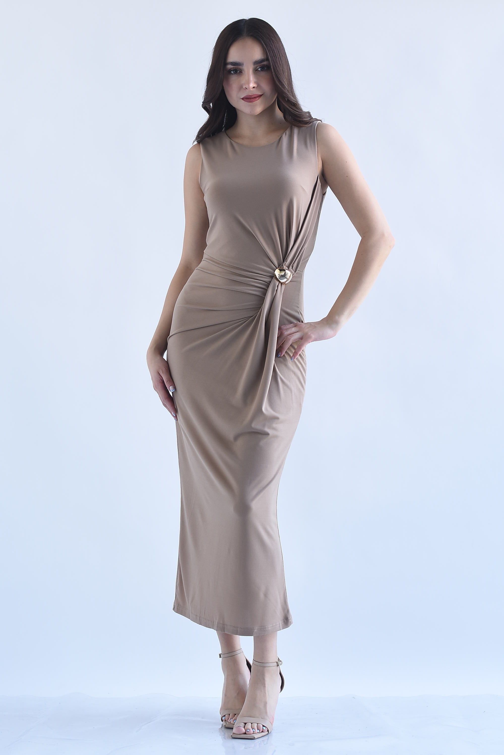 Vestido drapeado nudo broche