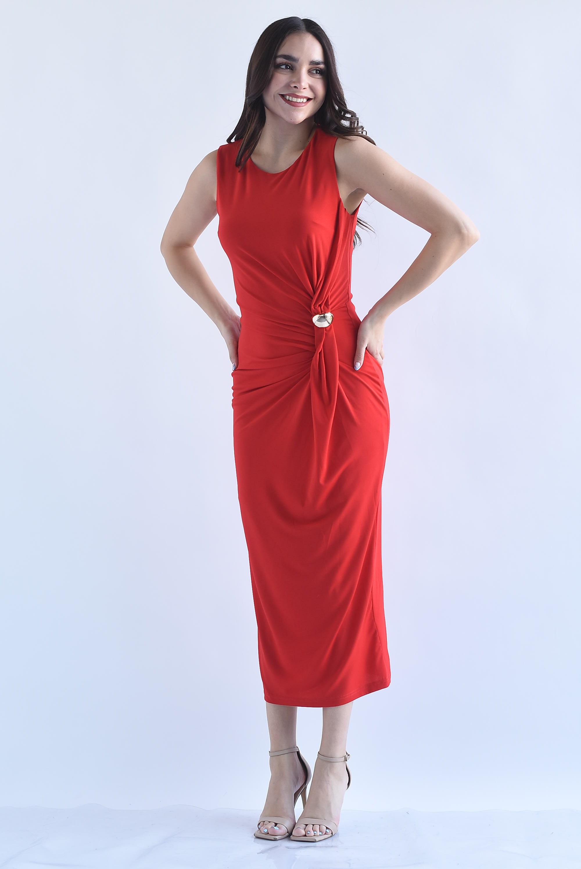 Vestido drapeado nudo broche