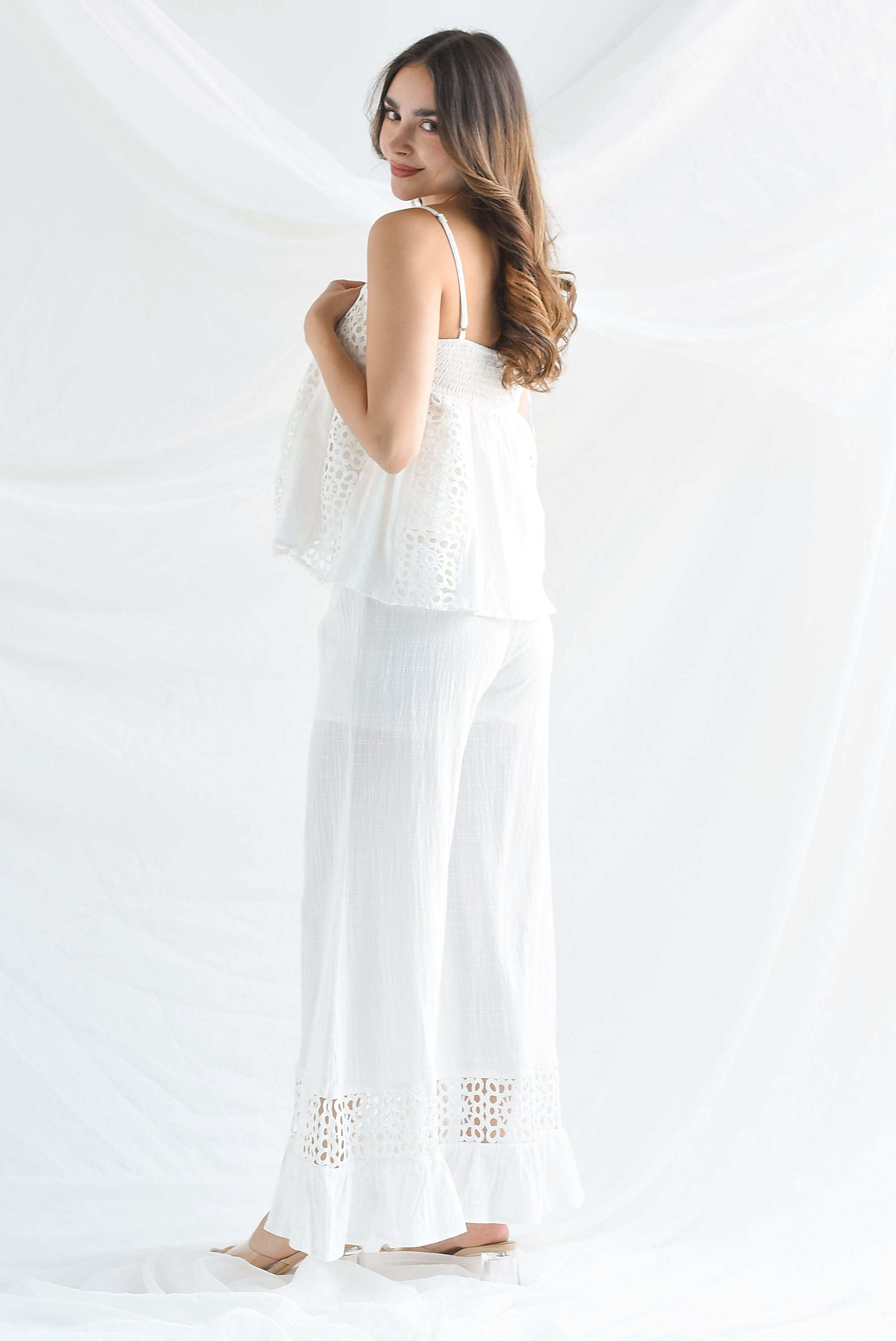 Set Pantalón y Blusa tira guipur Blanco