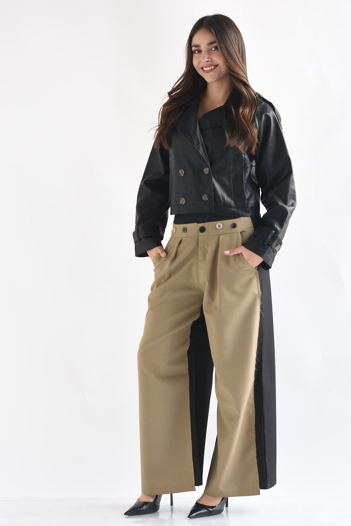 Gabardina crop vinipiel