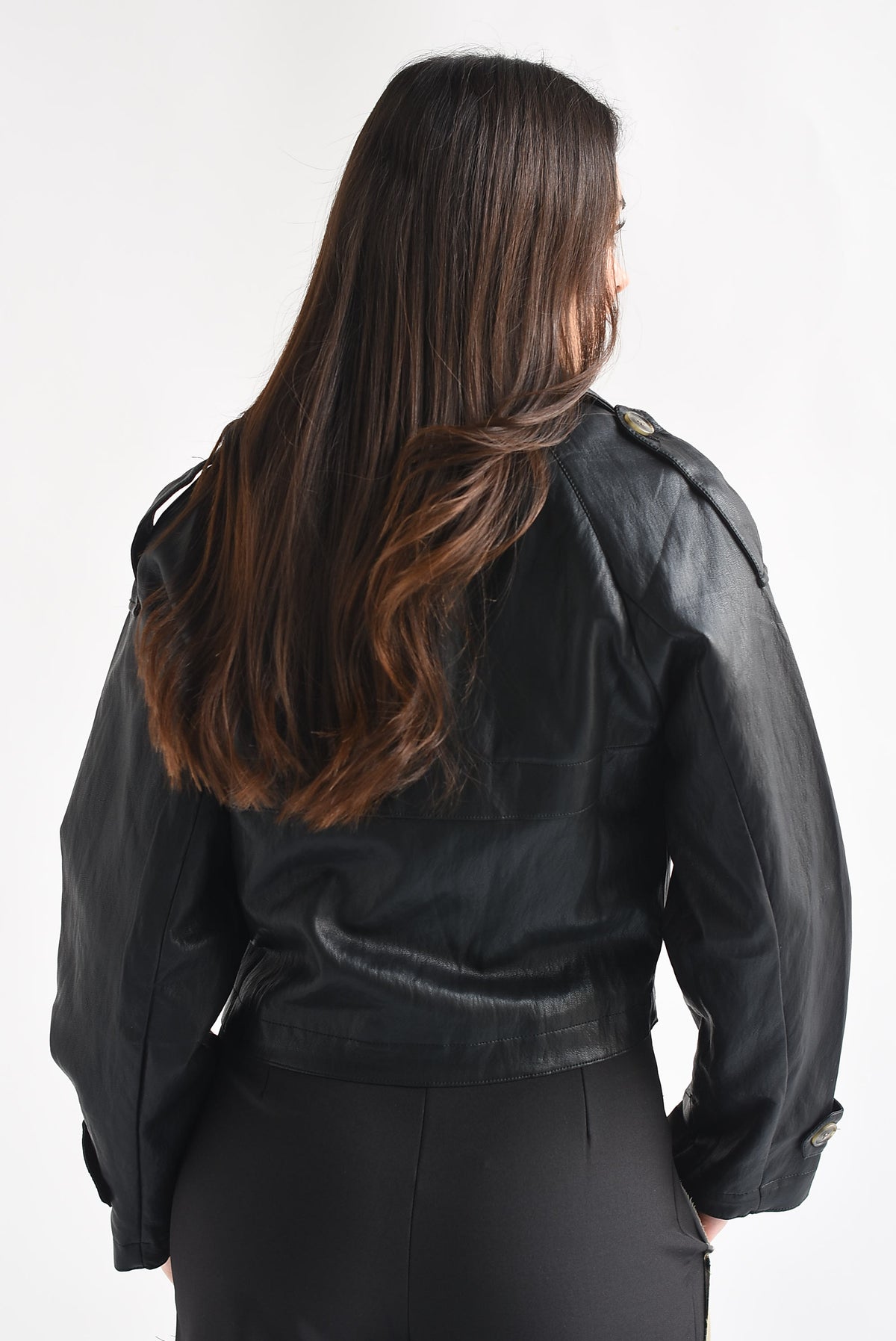 Gabardina crop vinipiel