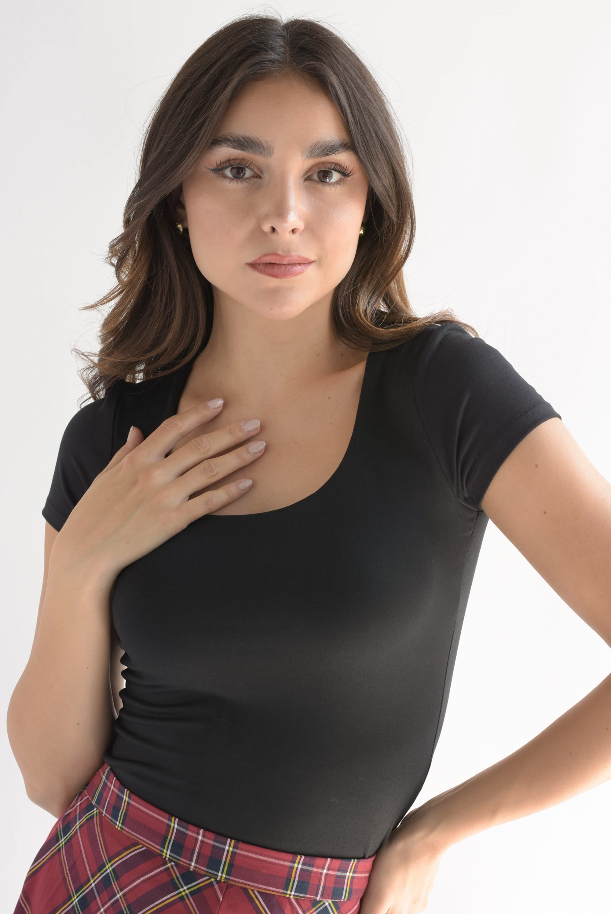 Top manga corta cuello redondo Negro