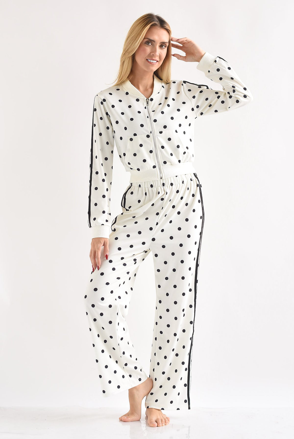 Set Pantalón y Chamarra líneas track polka dots