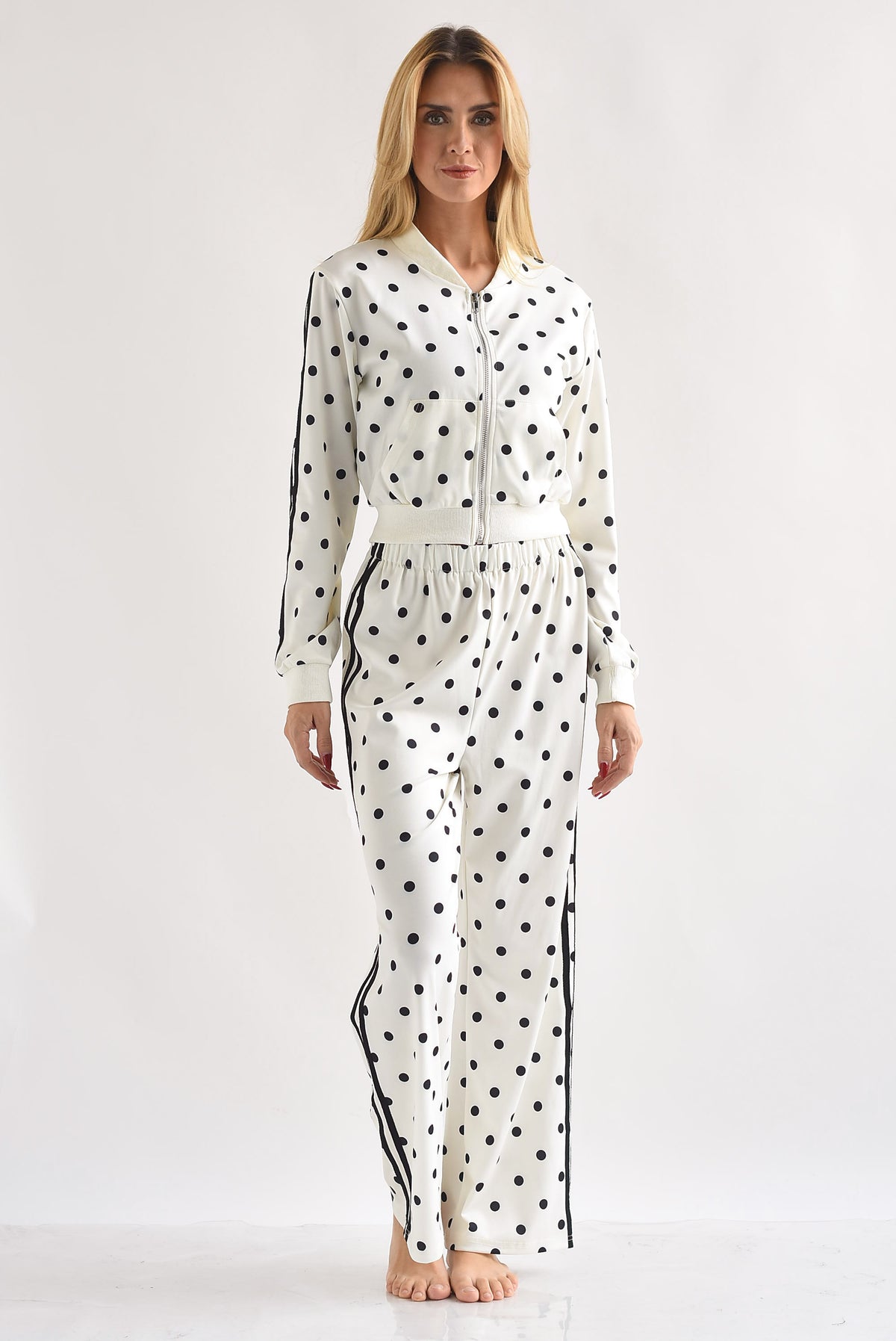 Set Pantalón y Chamarra líneas track polka dots