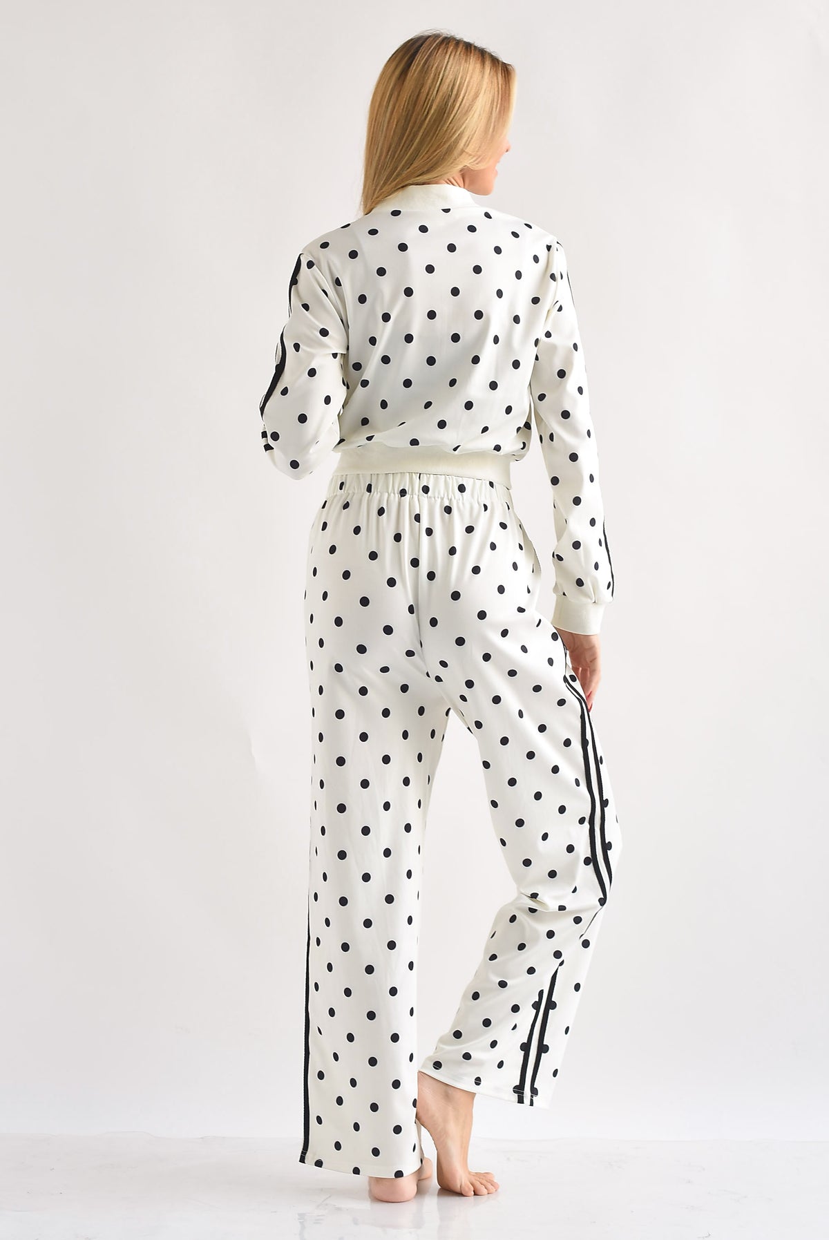 Set Pantalón y Chamarra líneas track polka dots