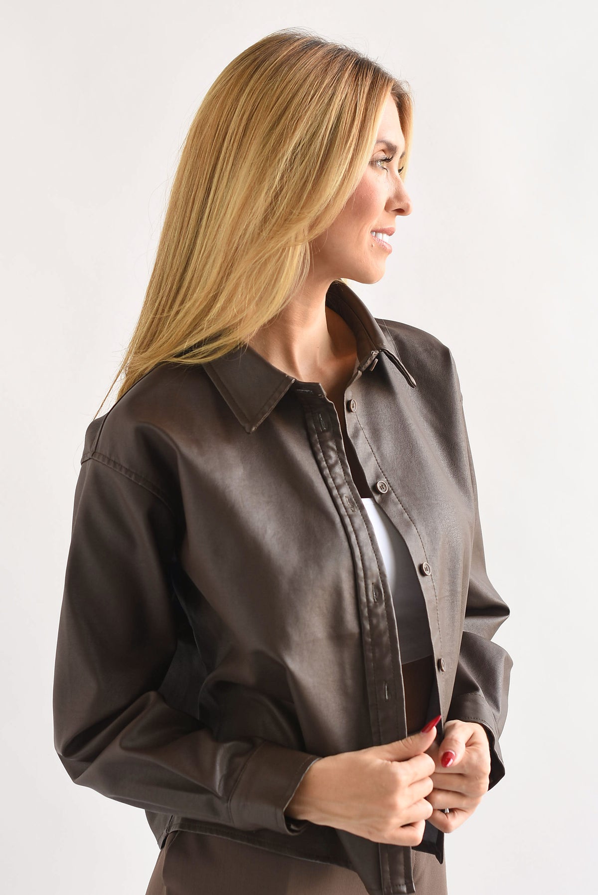Shacket crop vinipiel