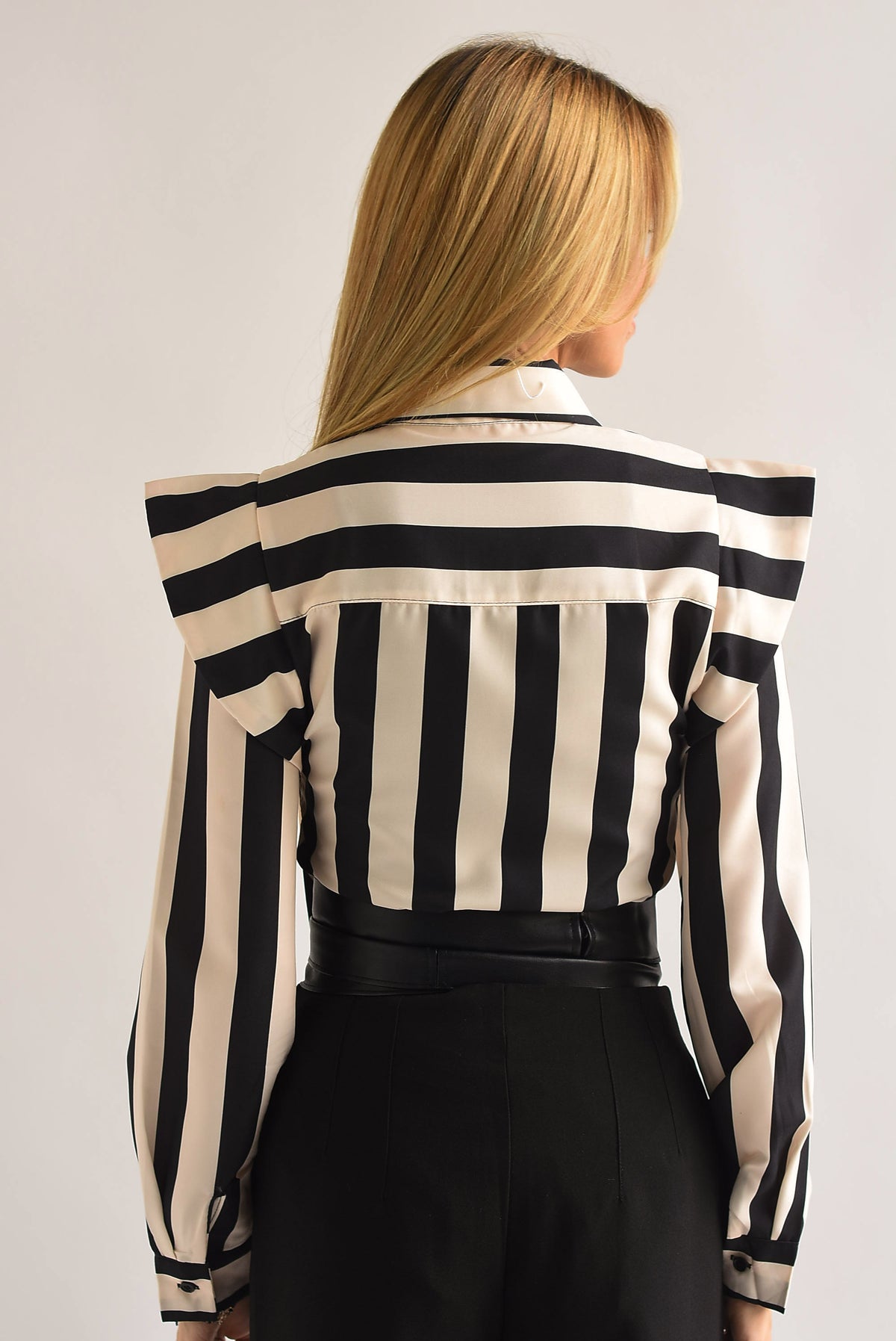 Camisa cuello picos rayas bitono