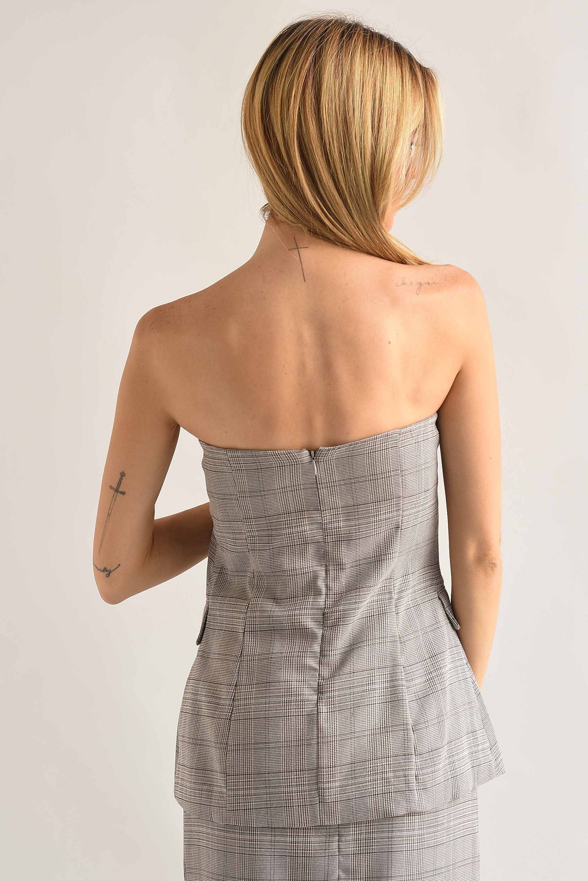 Set Falda lápiz y Blusa strapless cuadros