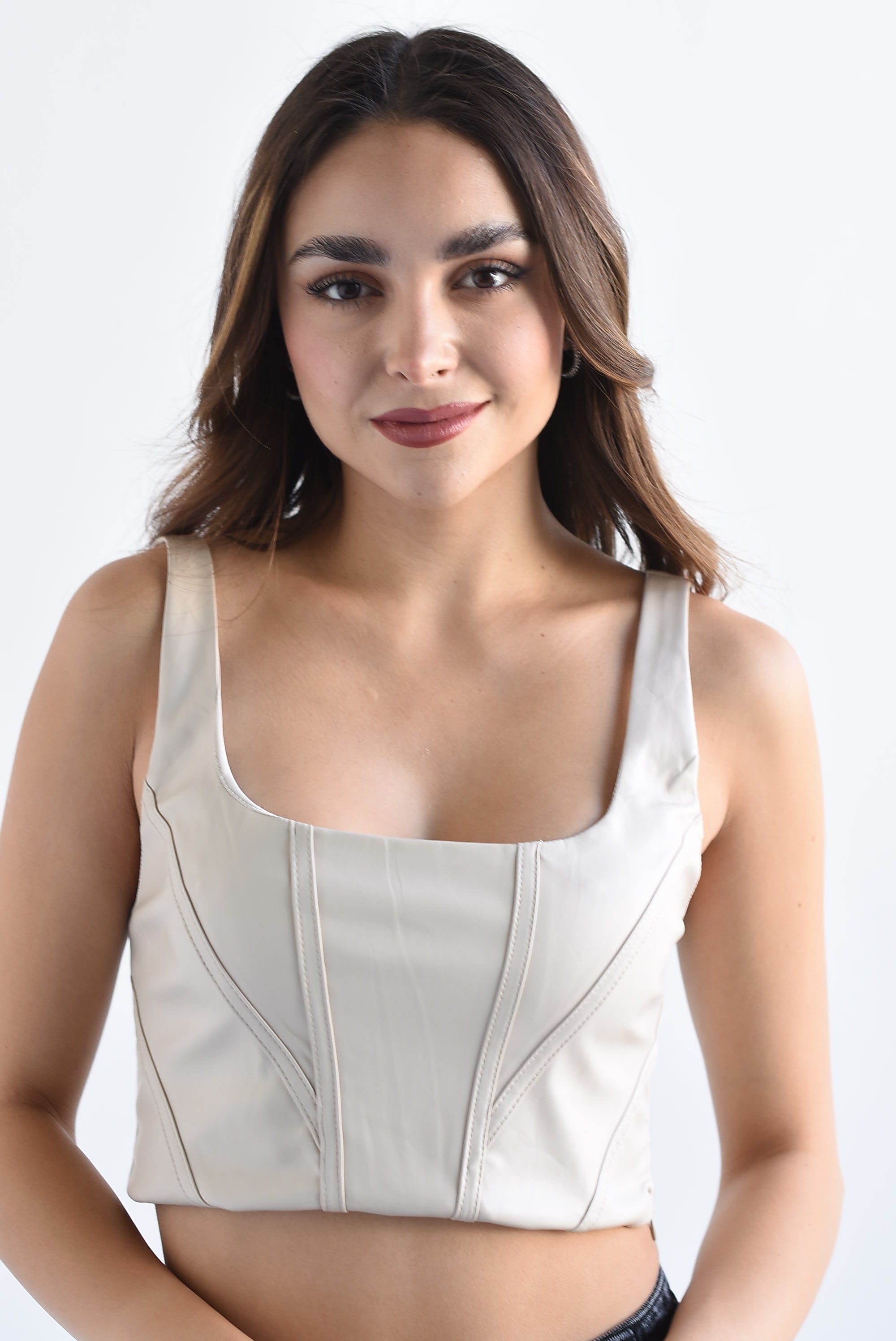 Top corsetero costuras vinipiel Ivory