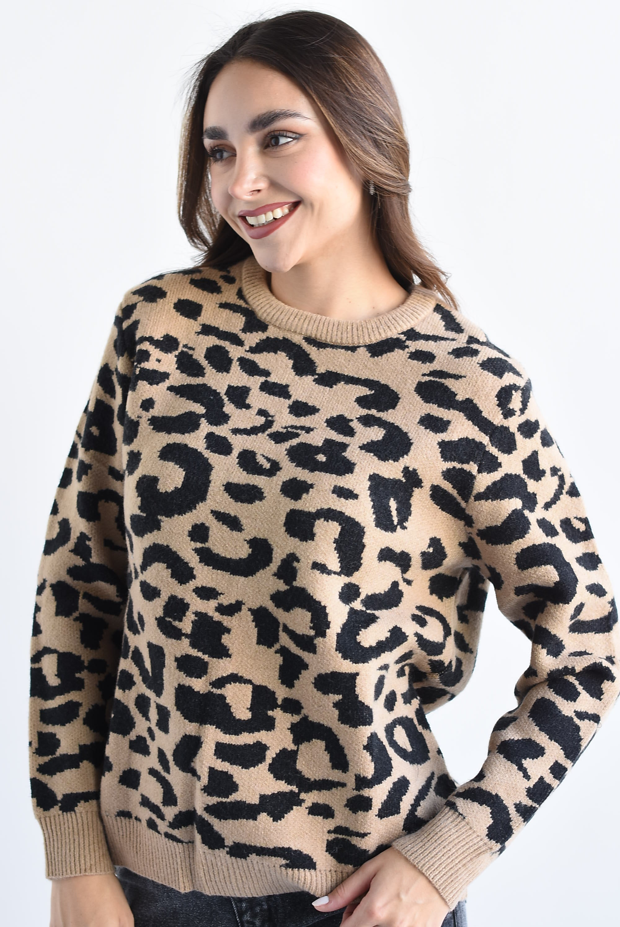 Sweater tipo lana Leopardo