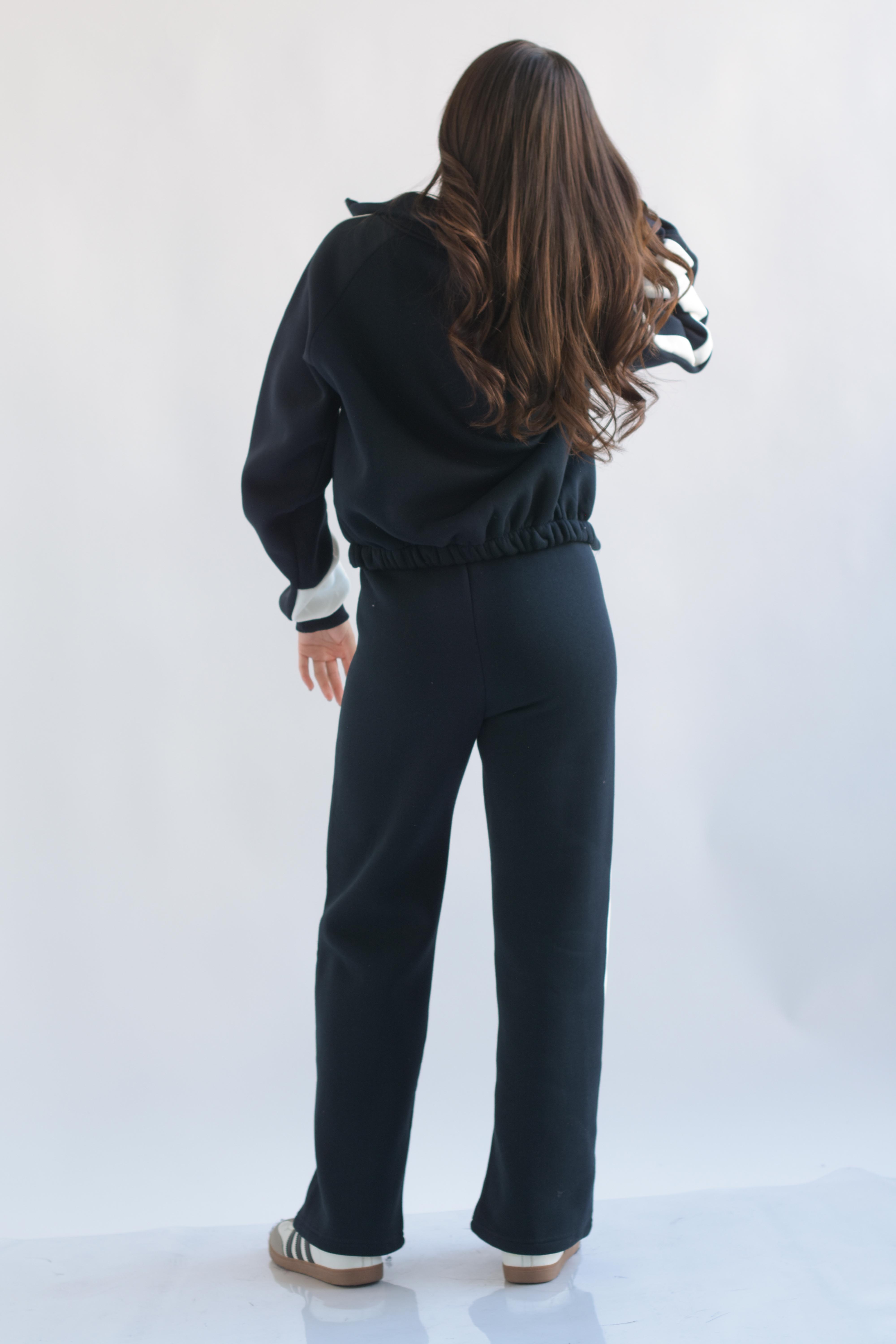 Set Pantalón y Chamarra franja blanca Azul Marino