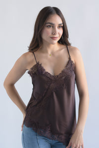 Fashion Styled Top lencero asimétrico encaje Espresso