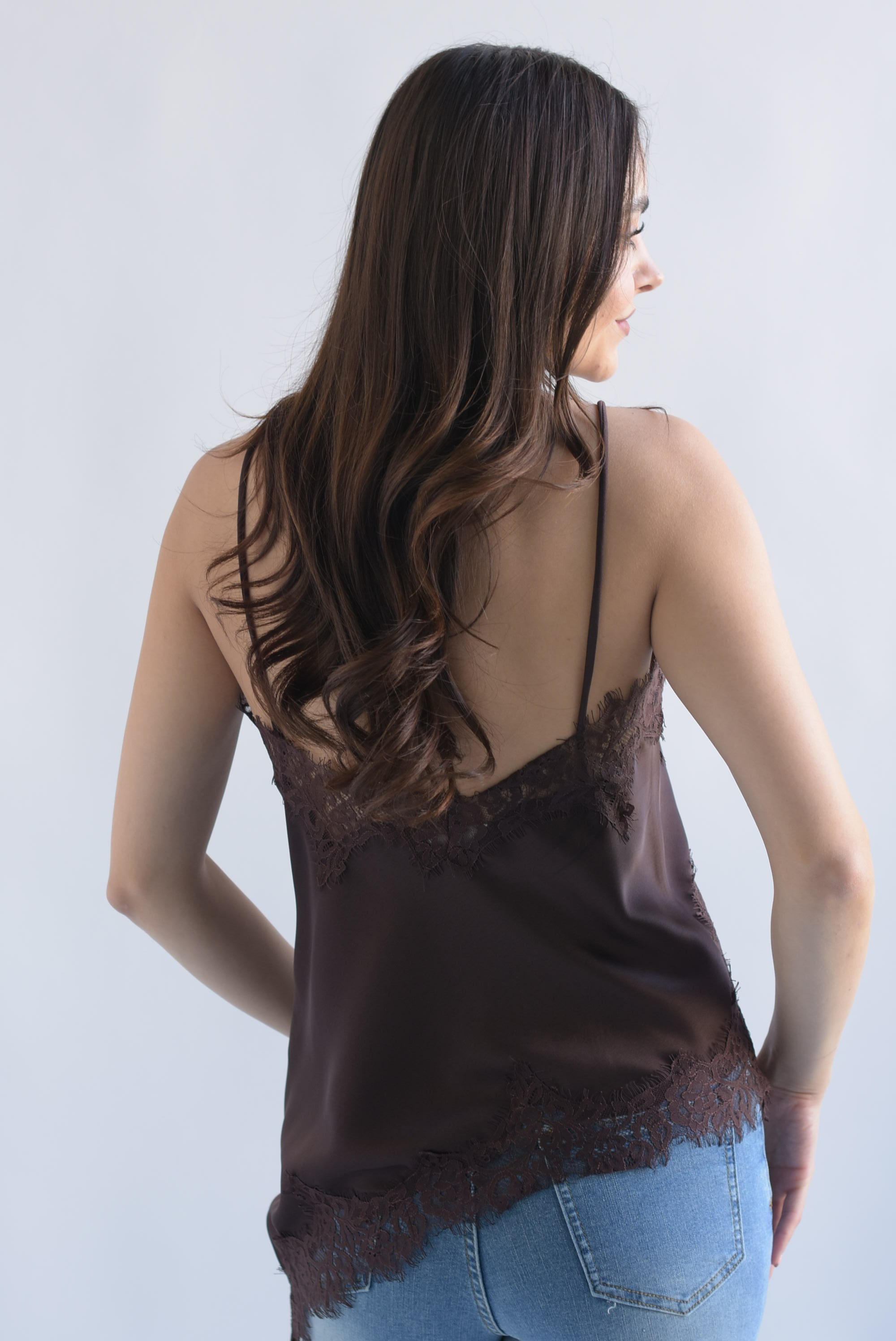 Top lencero asimétrico encaje Espresso
