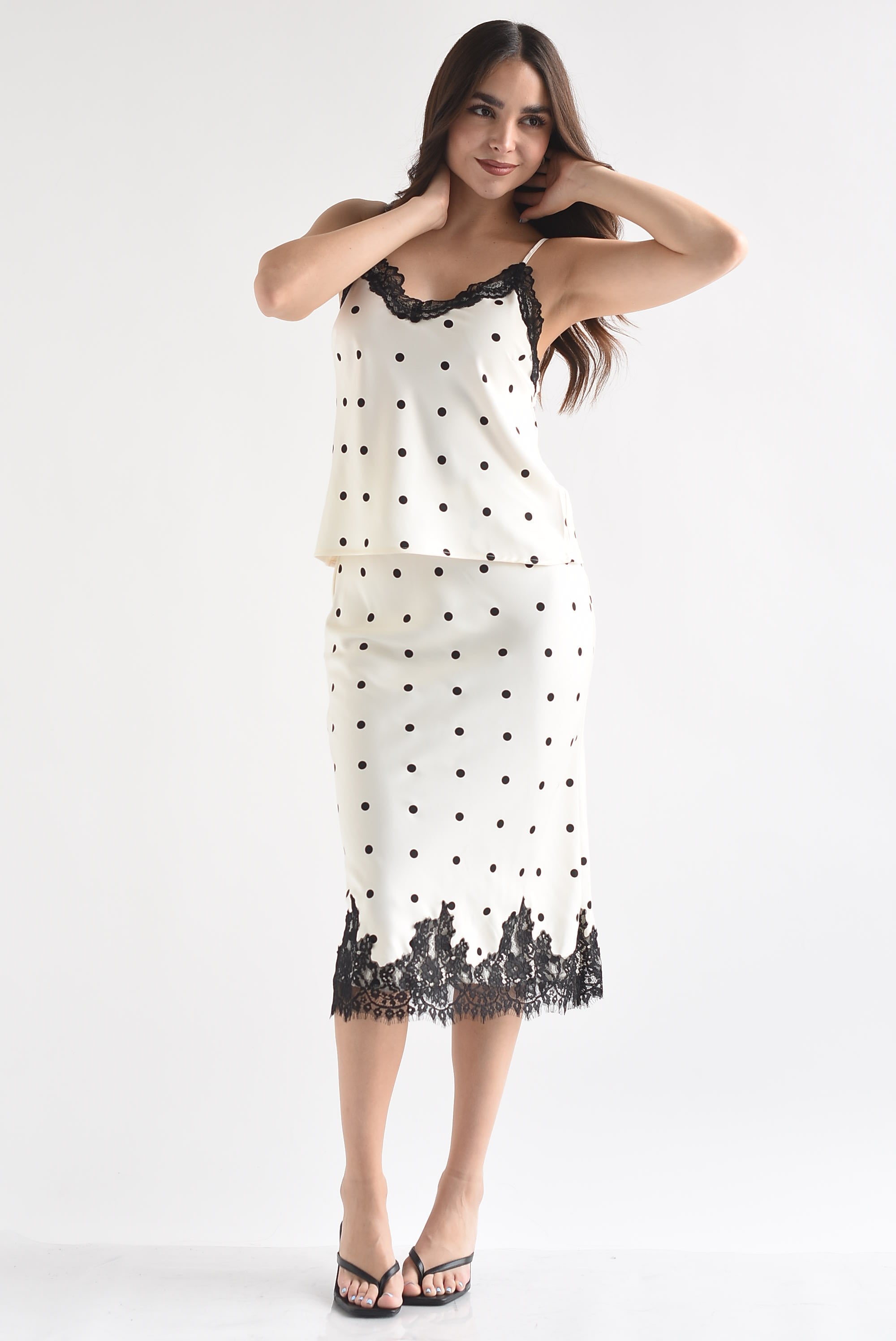 Falda lencera polka dots tira encaje