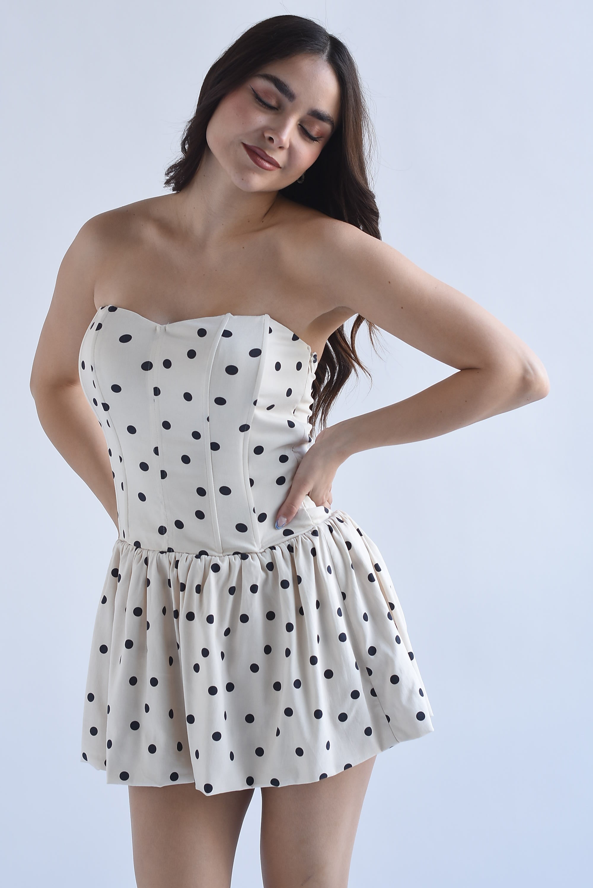 Vestido corset falda globo polka dots
