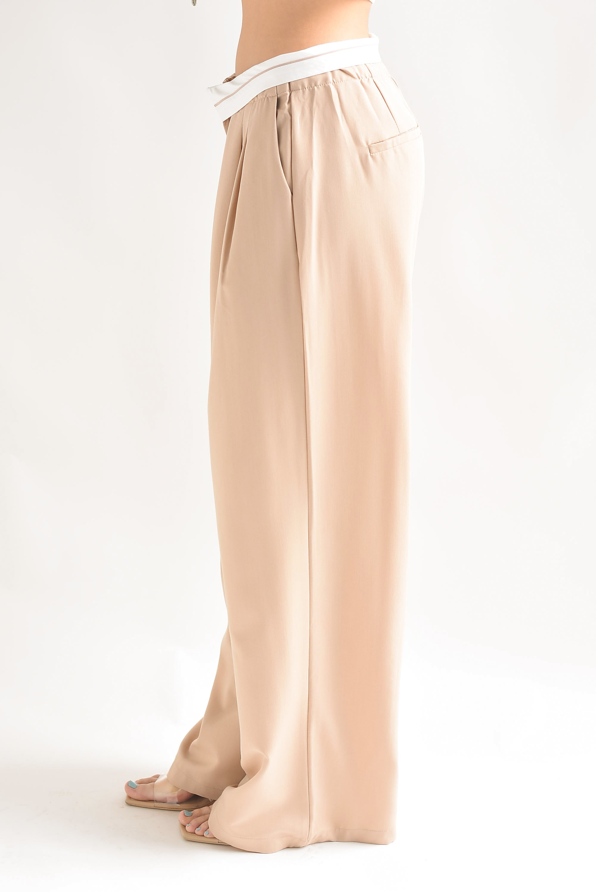 Pantalón sastre pretina doblada Kaki