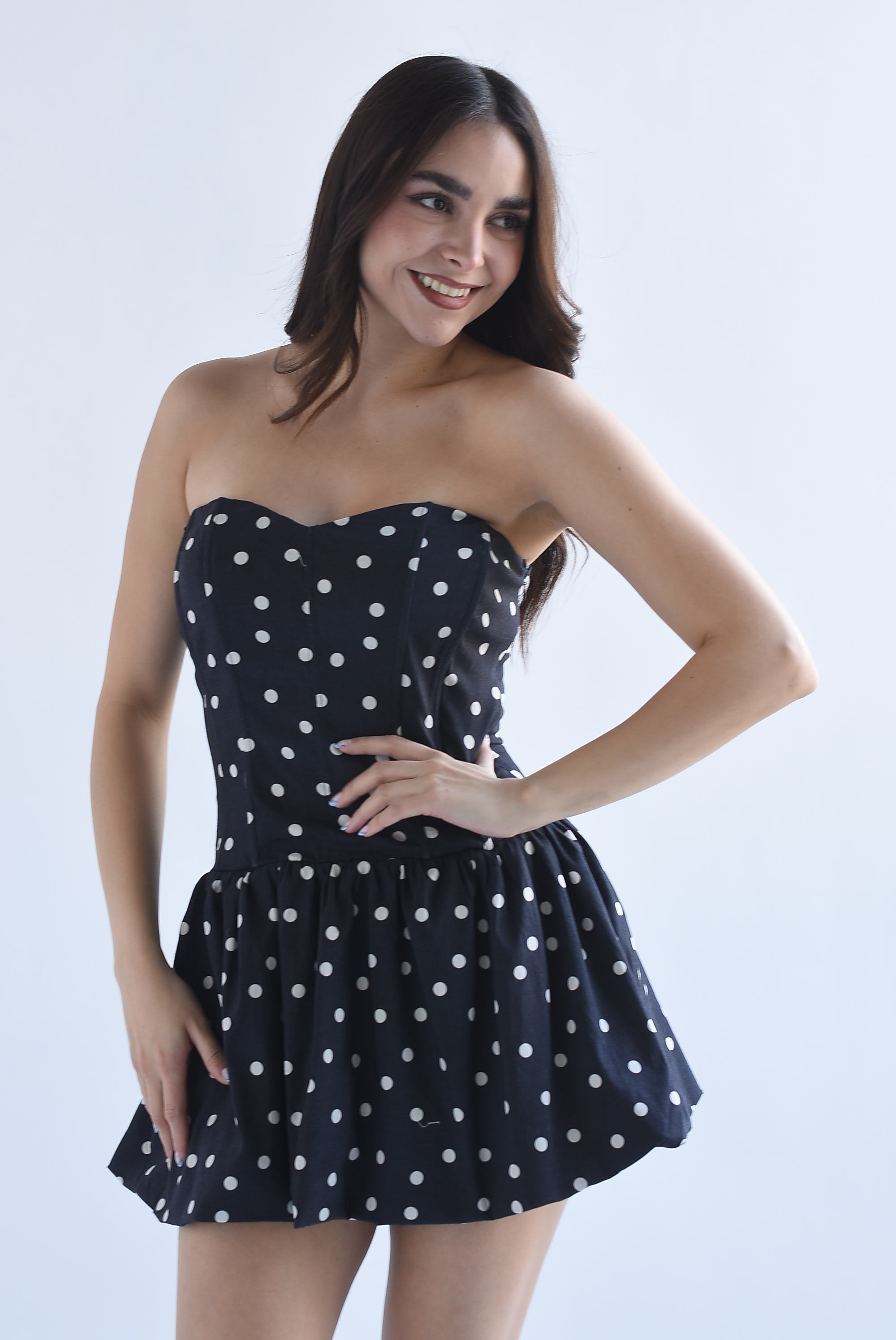 Vestido corset falda globo polka dots