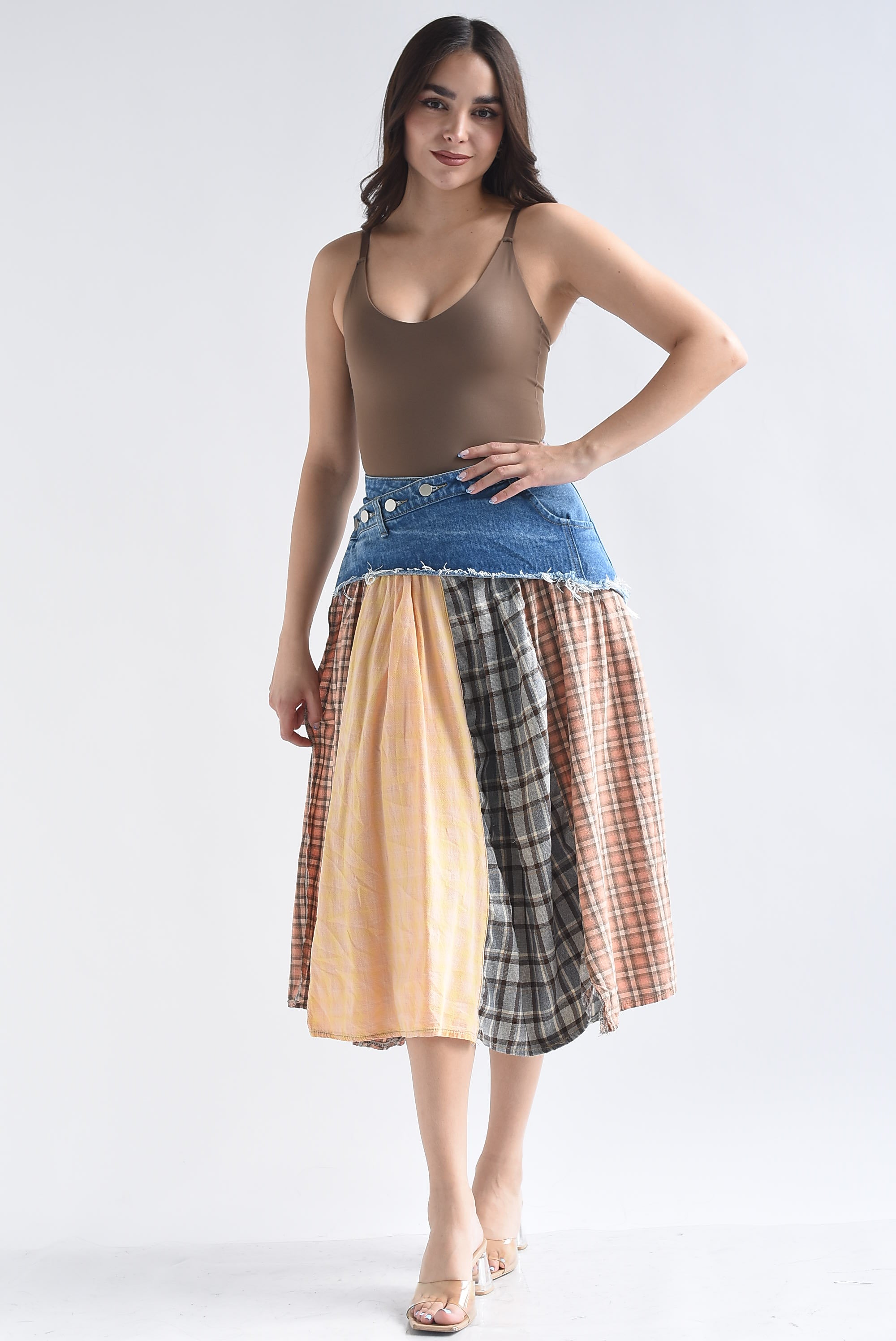 Falda patchwork cuadros pretina denim
