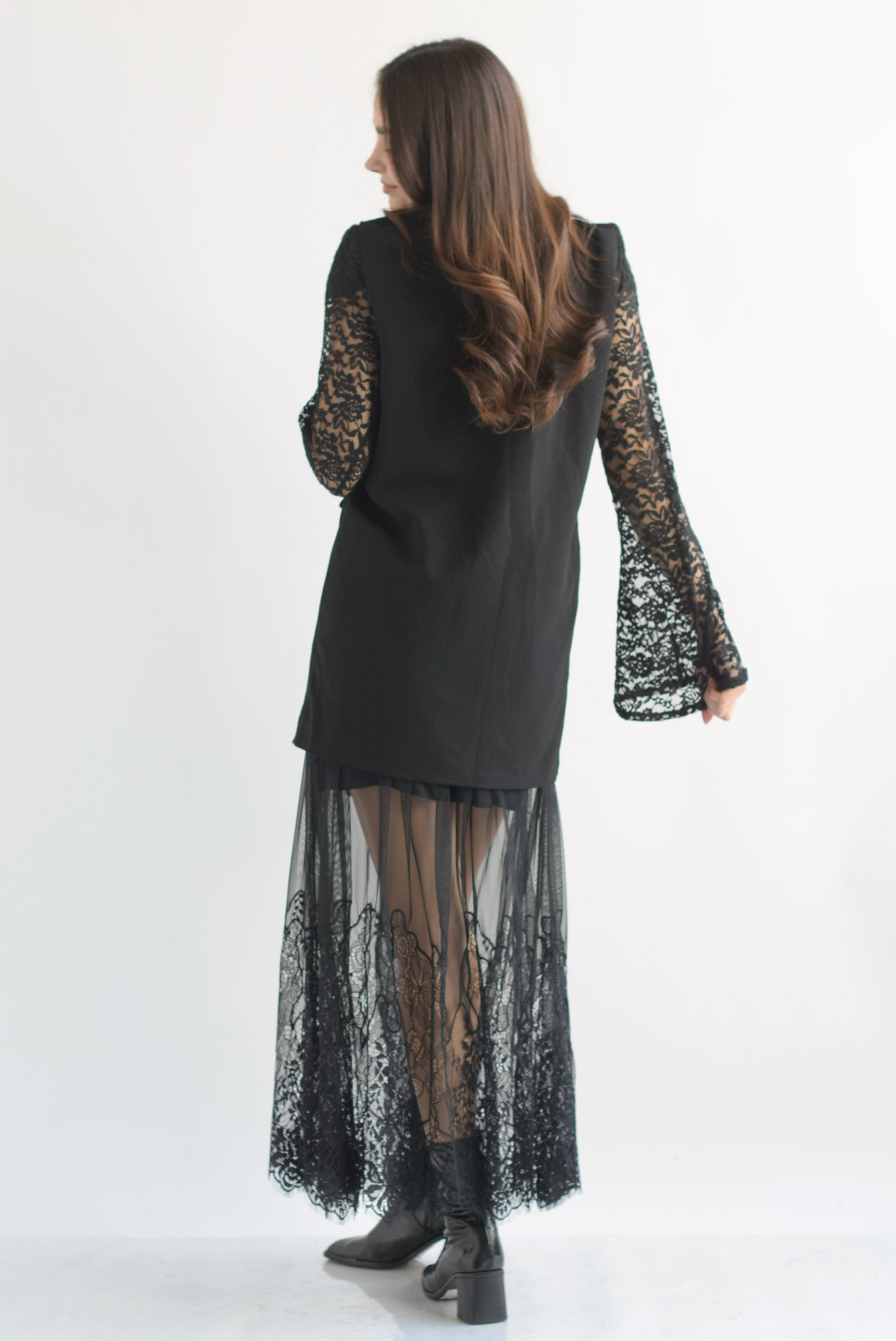 Blazer largo manga encaje Negro