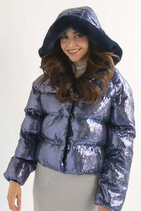 Fashion Styled Chamarra puffer lentejuela hoddie Azul Marino