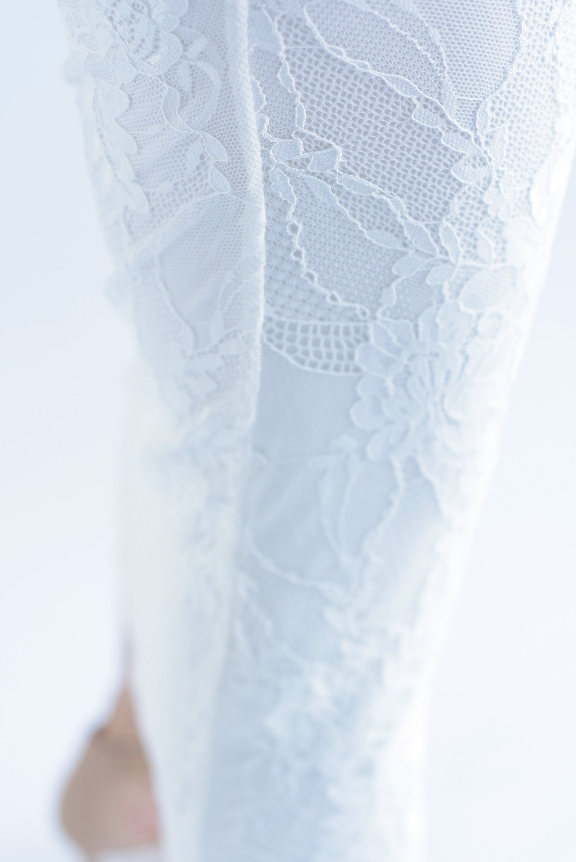 Vestido drapeado encaje asimétrico Blanco