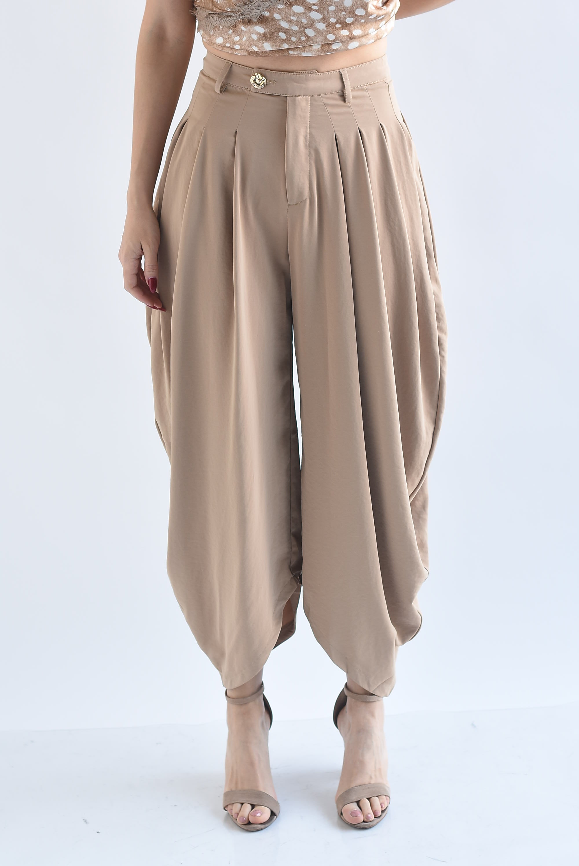 Pantalón globo pinzas