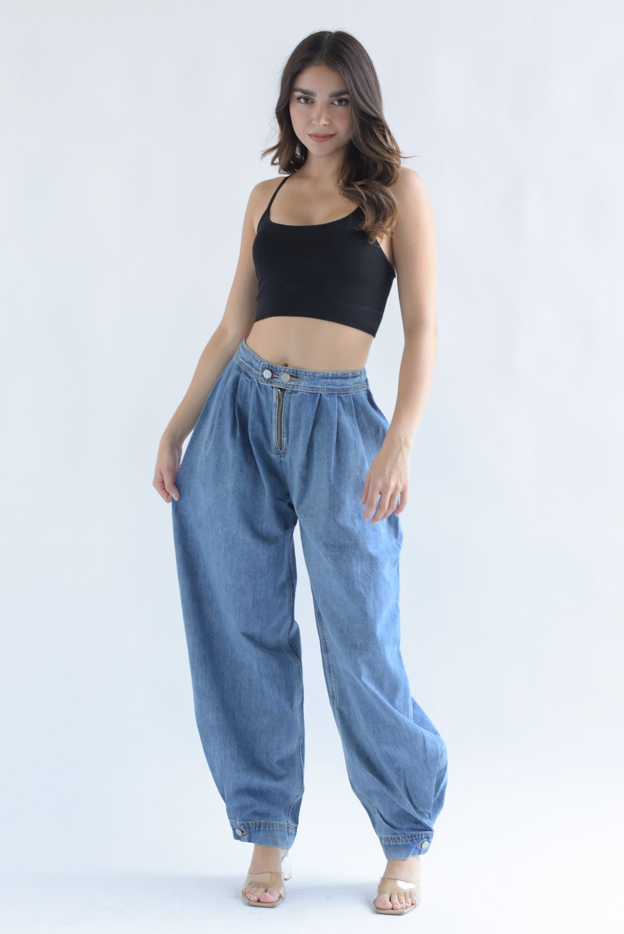 Jeans globo botones tobillos Denim