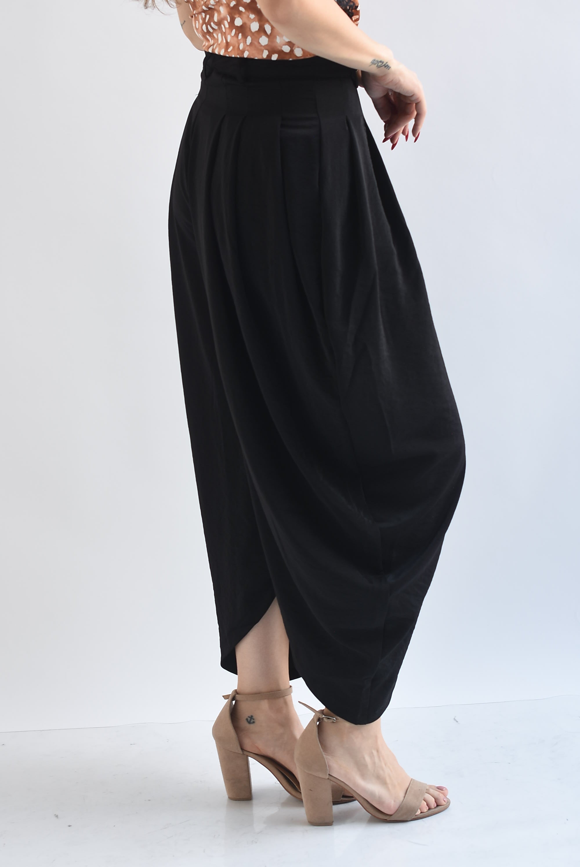 Pantalón globo pinzas