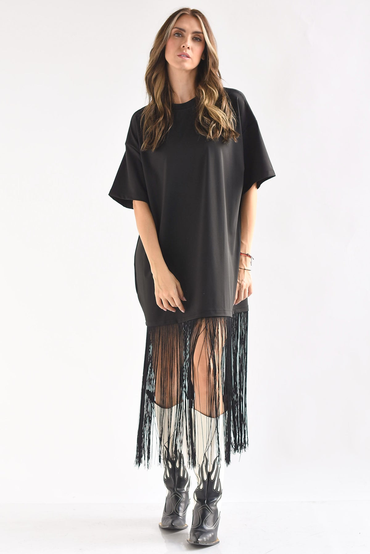 Vestido flecos largos