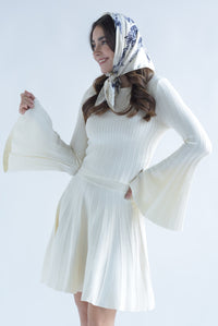 Fashion Styled Blusa manga trompeta punto Ivory