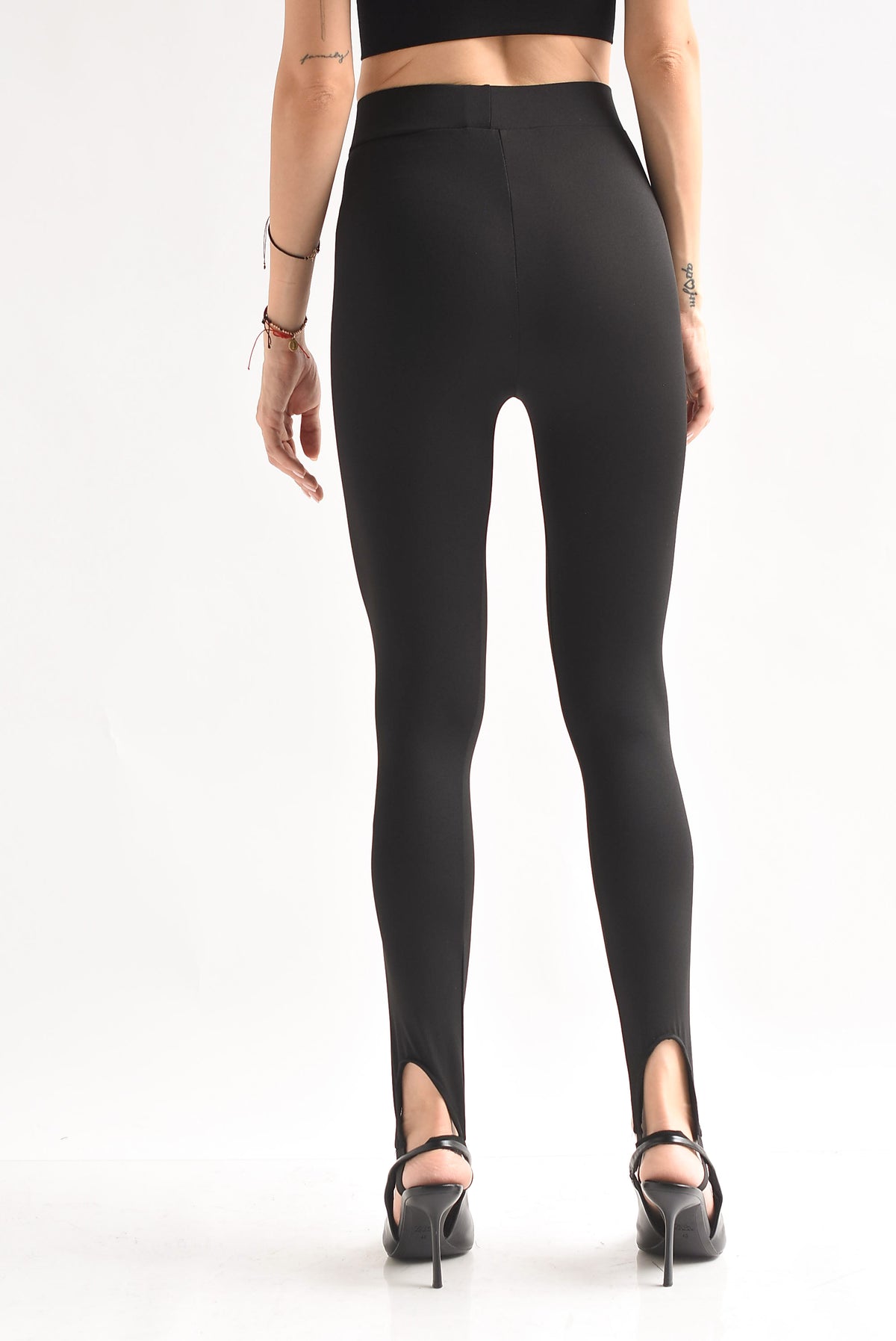 Leggings con estribo