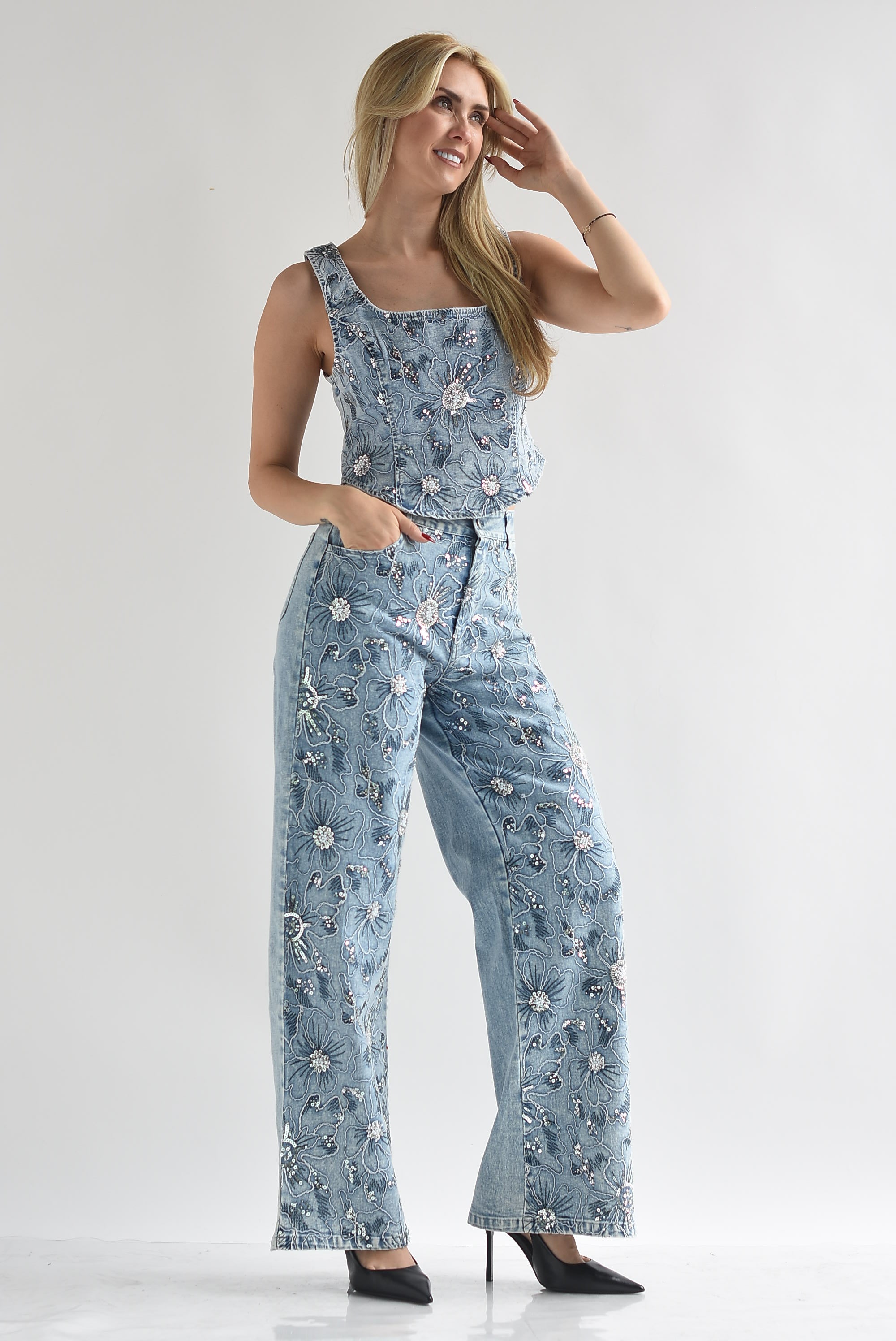 Set Jeans y Top bordado flores Denim