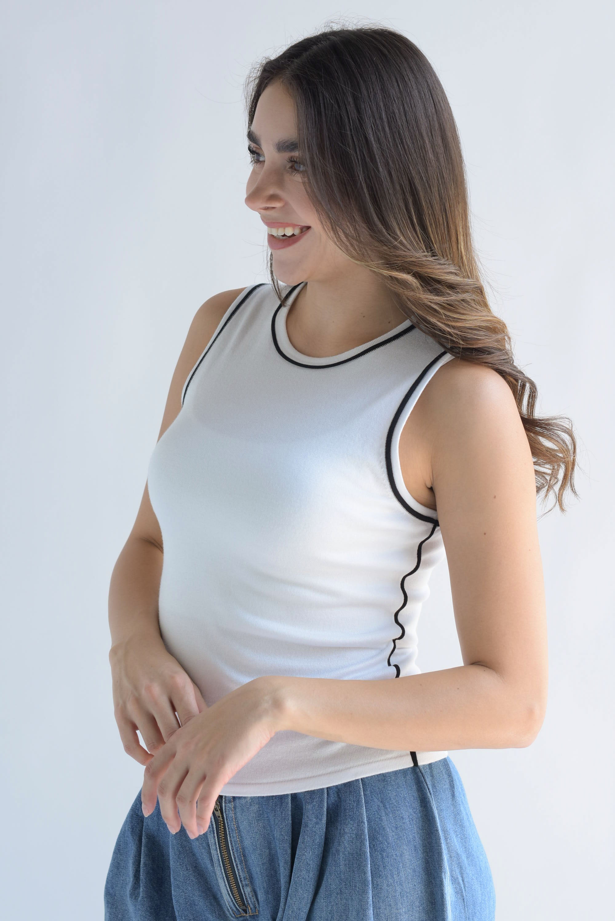 Blusa punto ligero filos Blanco