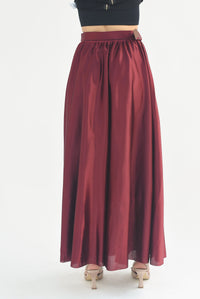 Fashion Styled Maxi falda larga satinada Vino