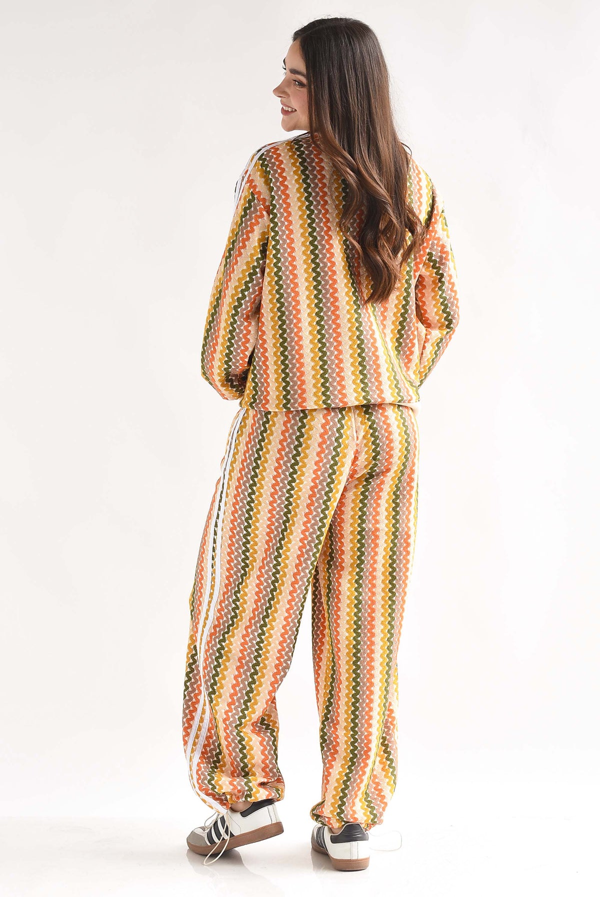 Set Pantalón y Chamarra track ondas crochet