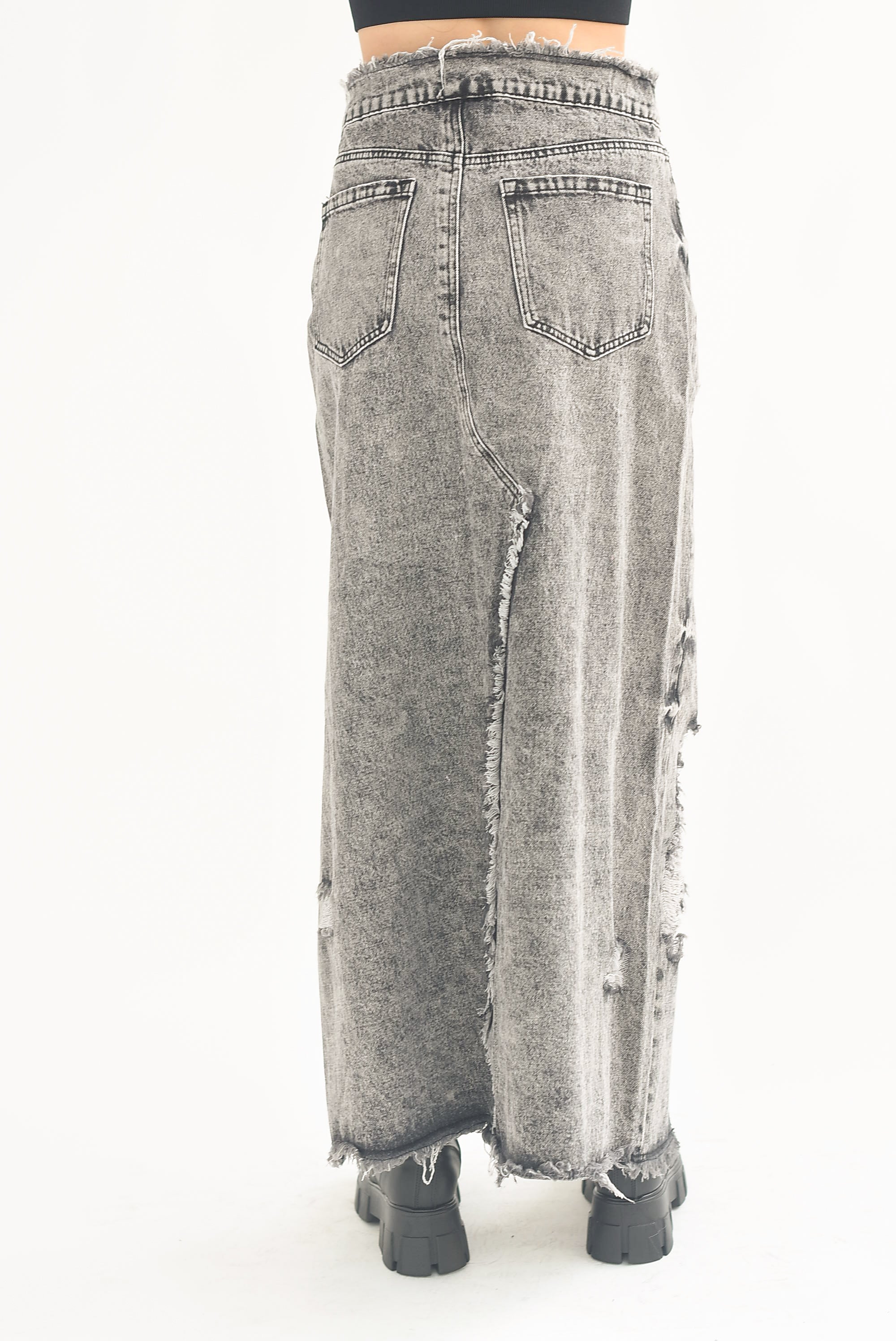 Falda larga Denim desgarre Negra deslavada