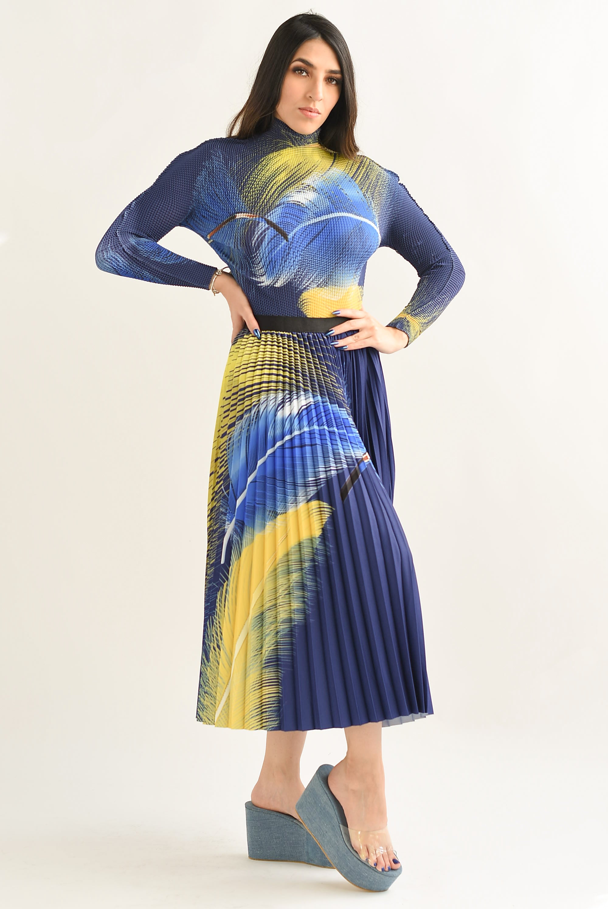 Set Falda y Blusa plumas Azul Rey con Amarillo