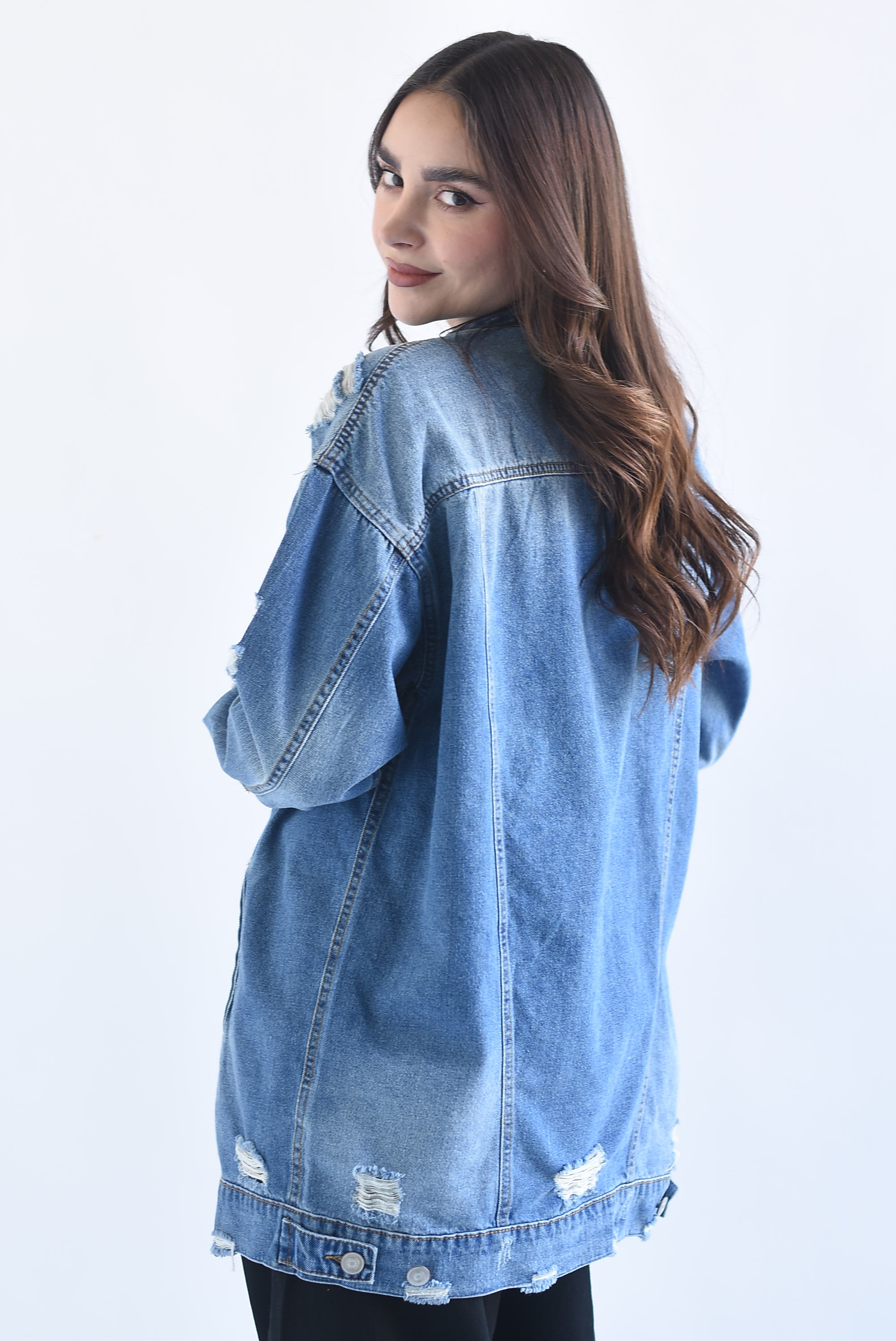 Chamarra denim larga desgarrado