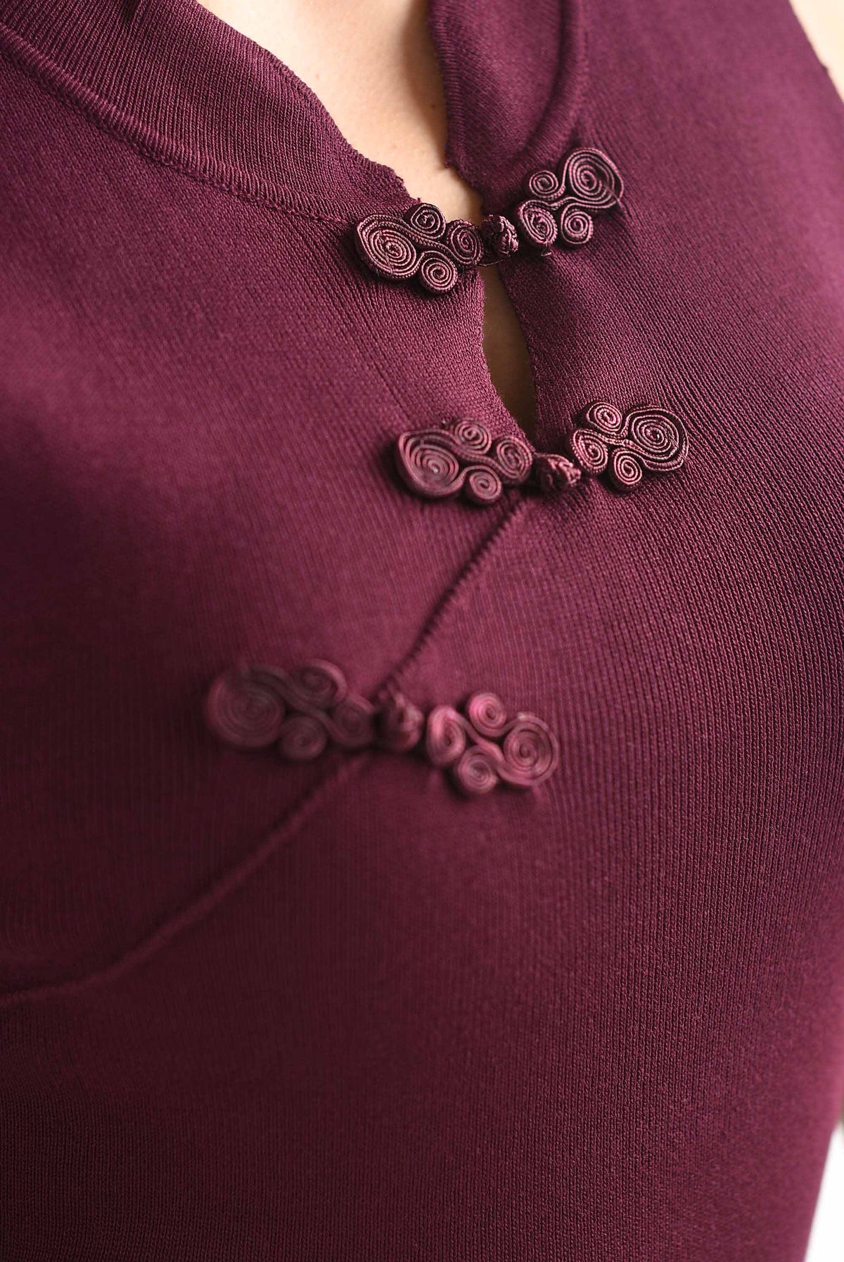 Vestido chinese falda plisada