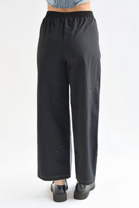 Fashion Styled Pantalón parachute Negro con Denim