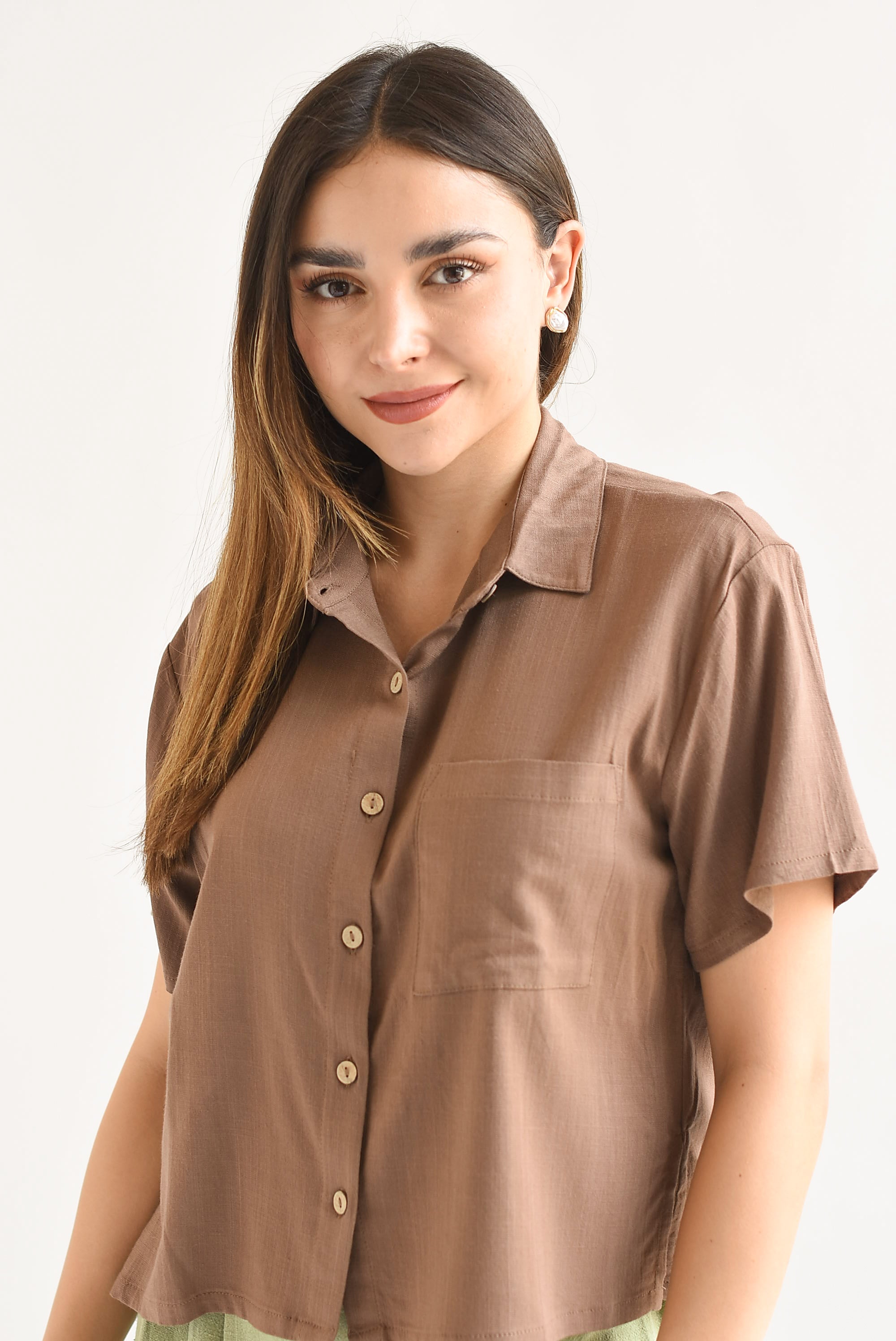 Camisa manga corta tipo lino Café