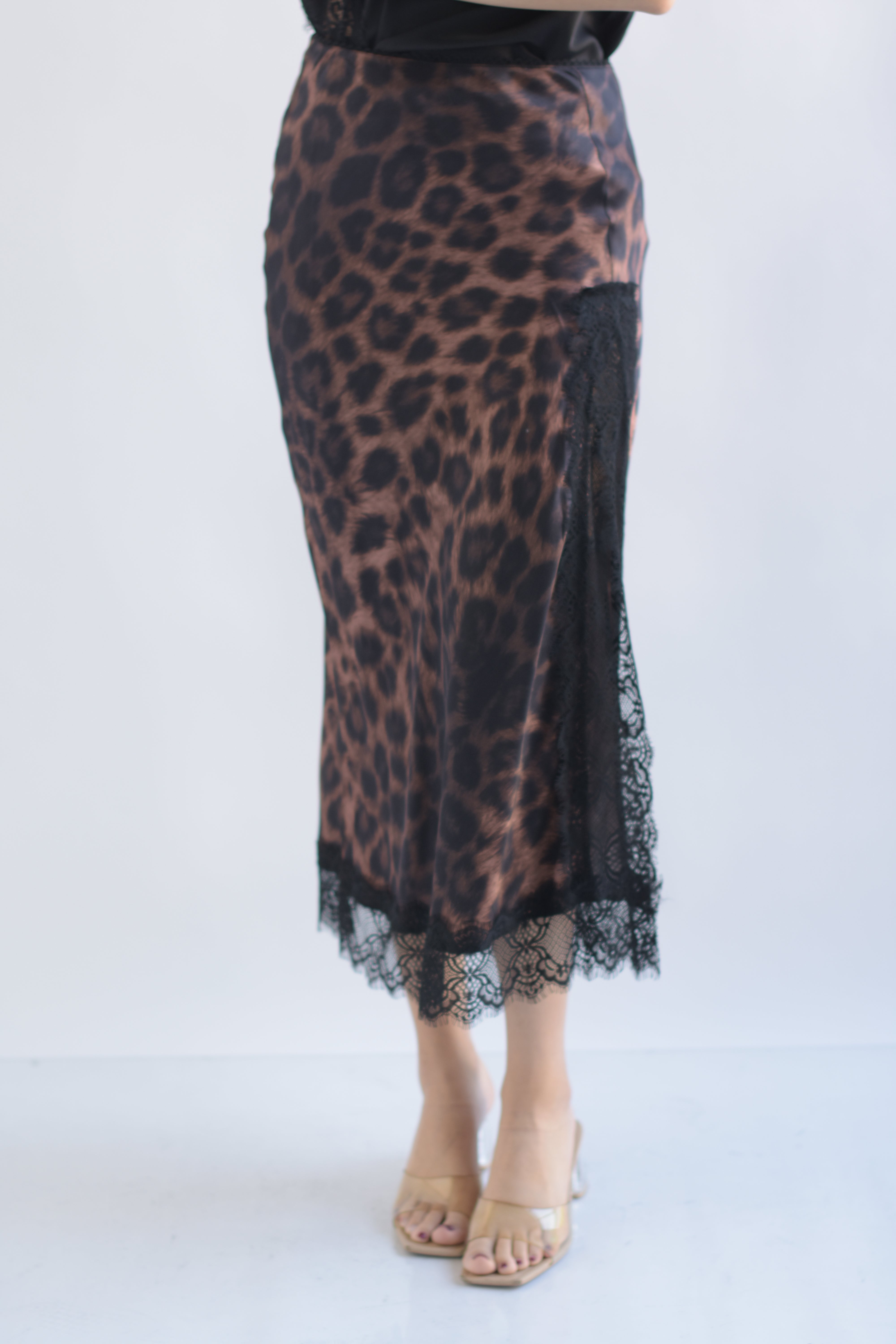 Falda lencera encaje Leopardo