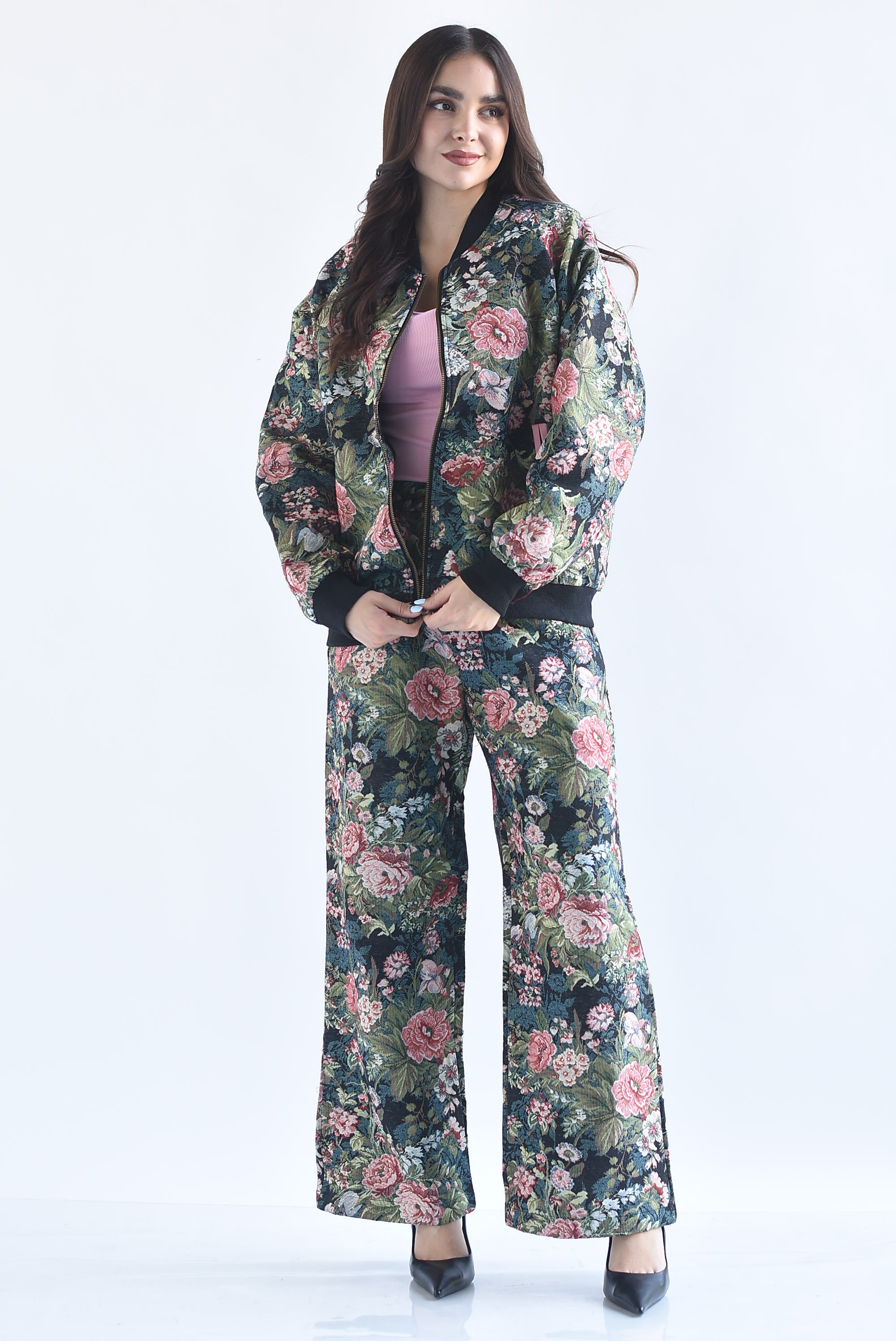 Set Pantalón y Chamarra tapiz flores