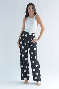 Fashion Styled Pantalón pinzas polka dots Negro
