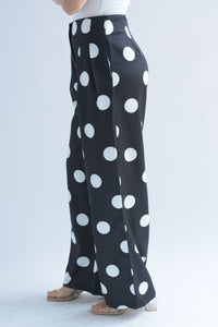 Fashion Styled Pantalón pinzas polka dots Negro