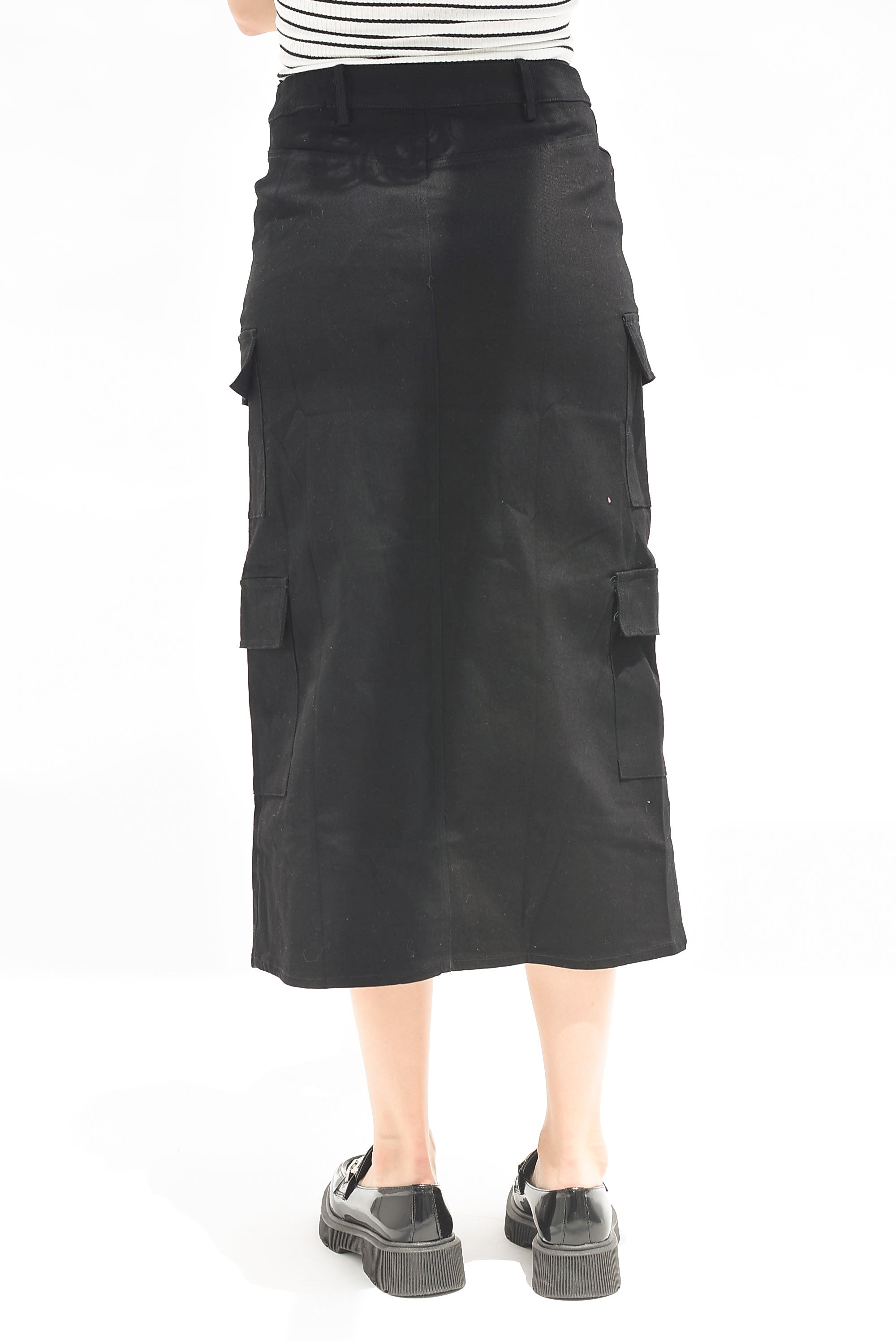 Falda denim cargo Negra