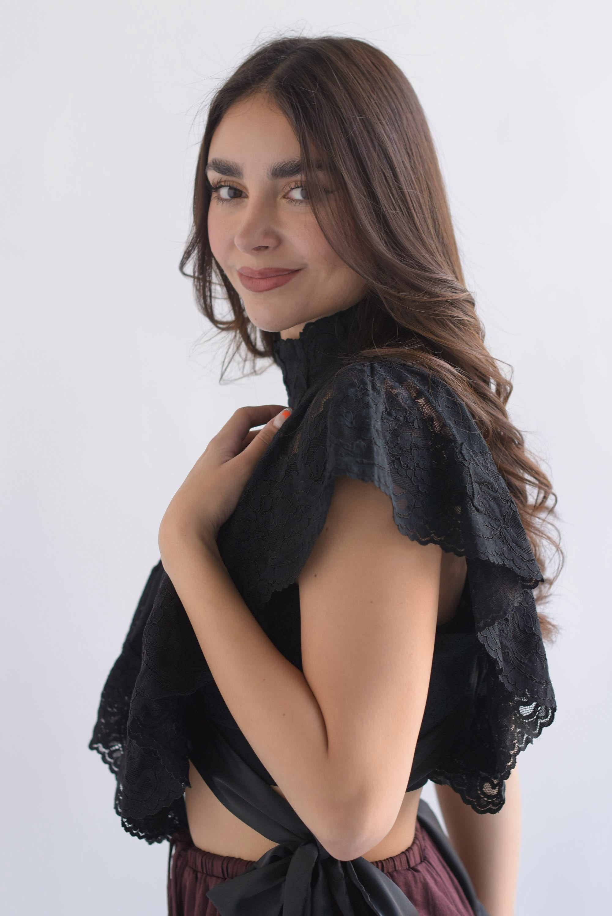 Blusa olanes encaje lazos