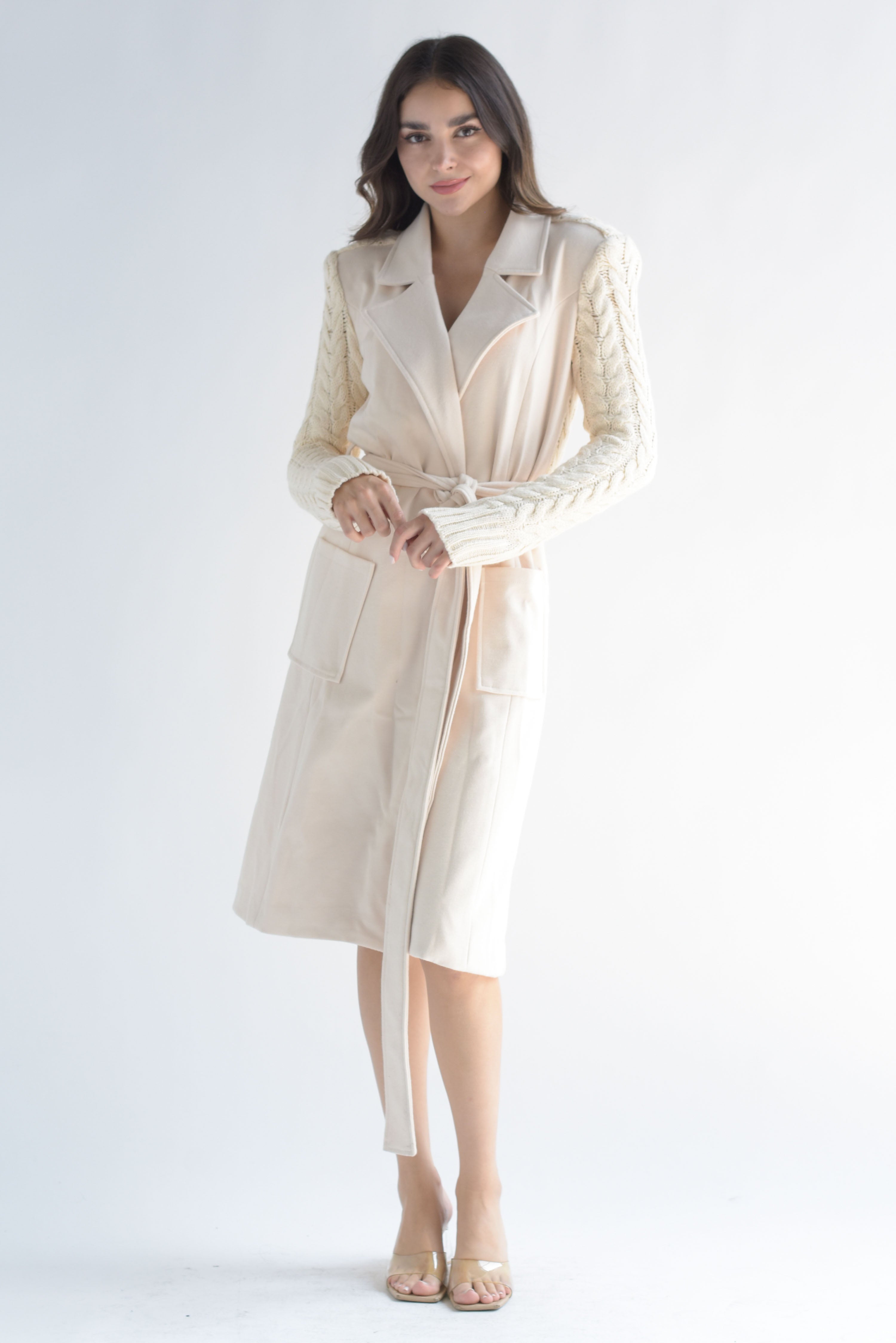 Abrigo mangas y espalda tejido Ivory